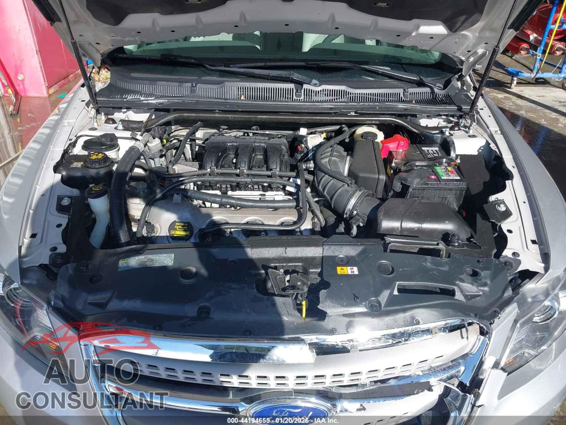 FORD TAURUS 2012 - 1FAHP2EW9CG100932