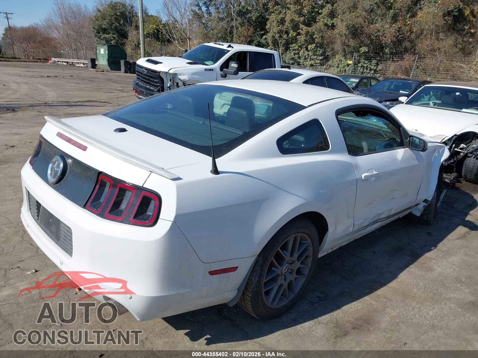 FORD MUSTANG 2014 - 1ZVBP8AM1E5243473