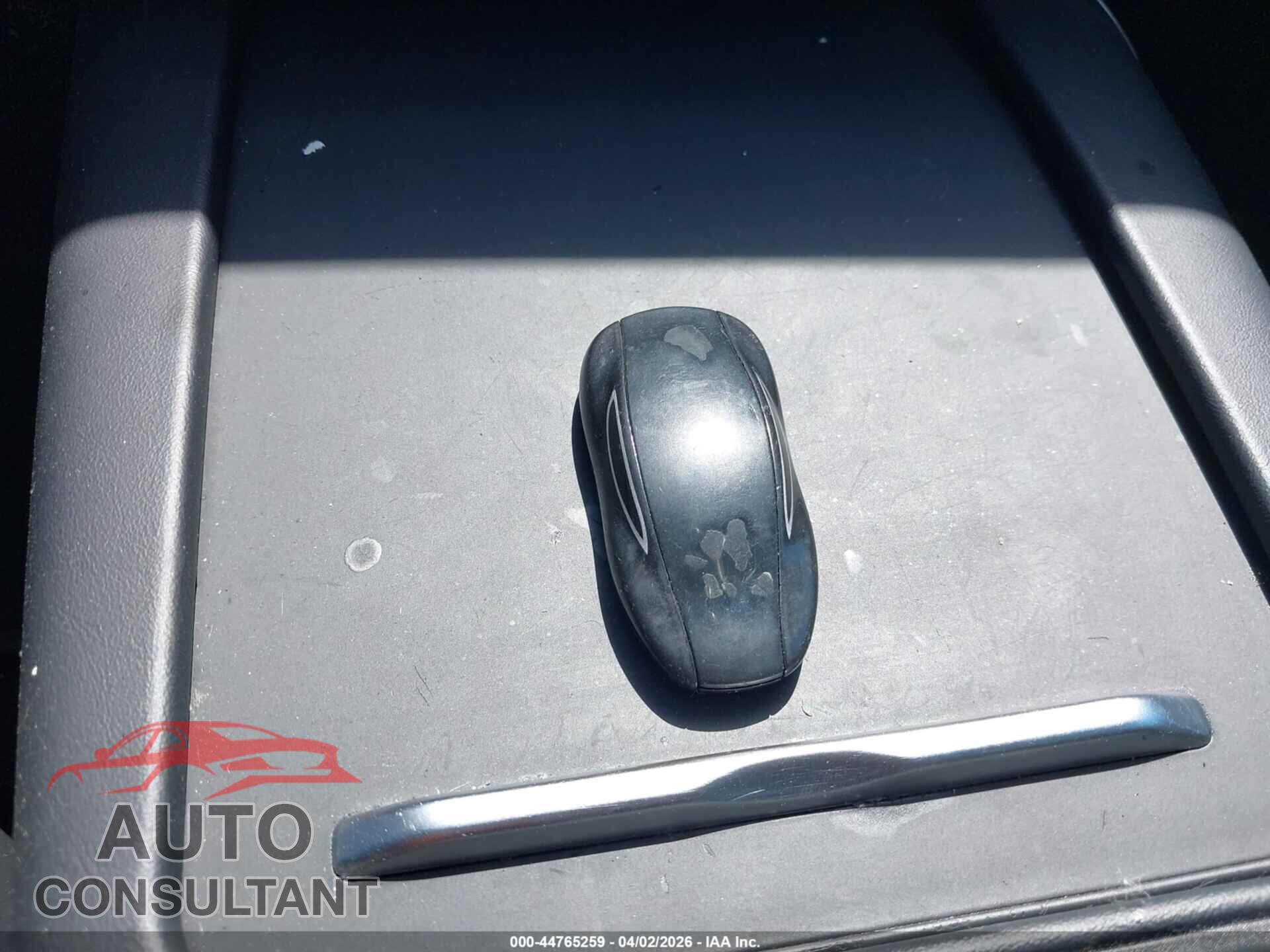 TESLA MODEL S 2016 - 5YJSA1E41GF157376