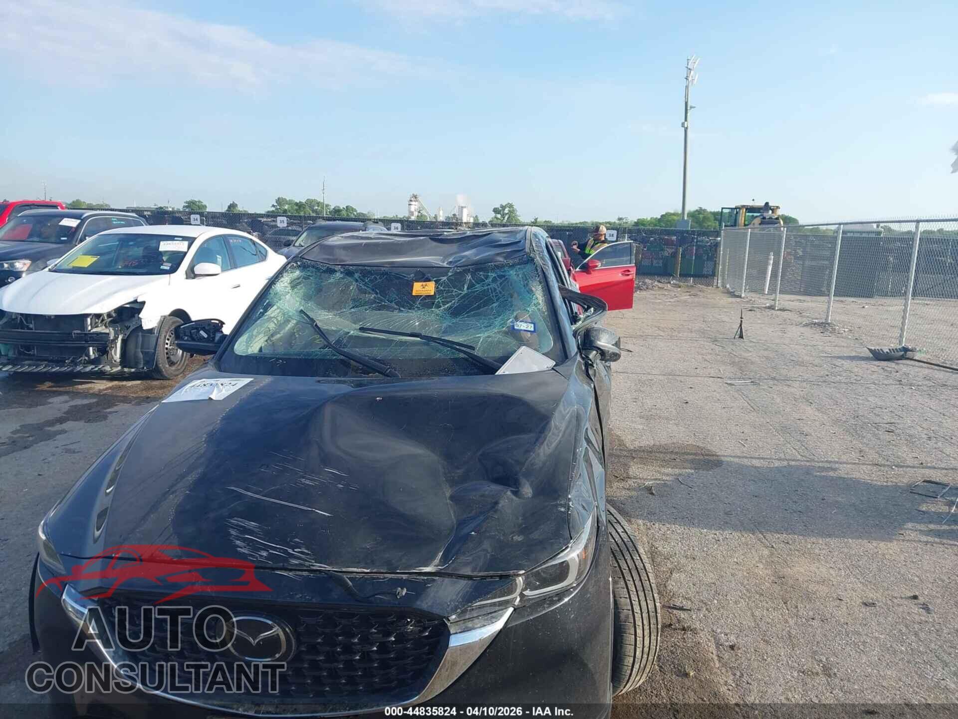 MAZDA CX-5 2025 - JM3KFBBL7S0705544