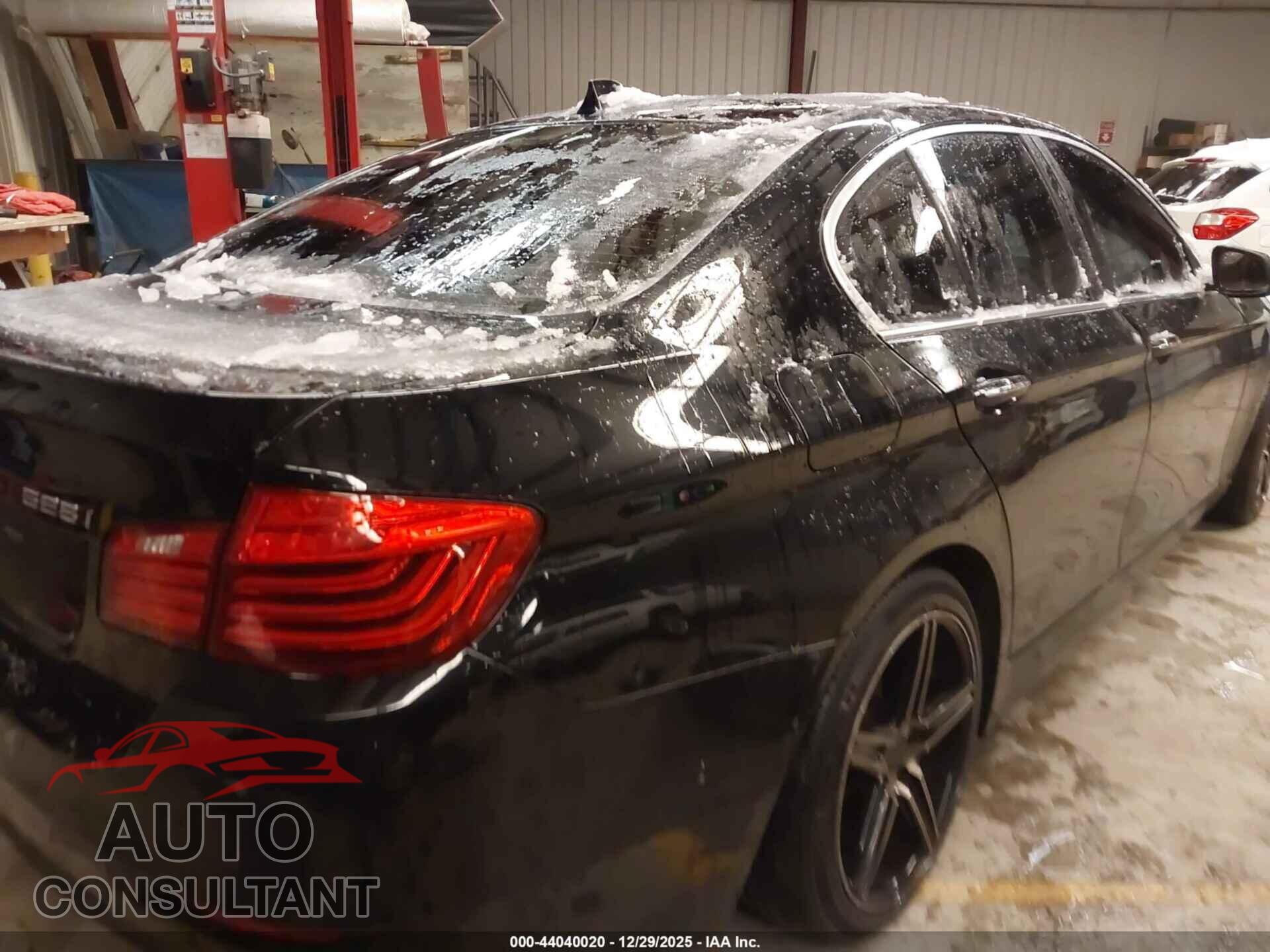 BMW 528I 2014 - WBA5A7C51ED616015