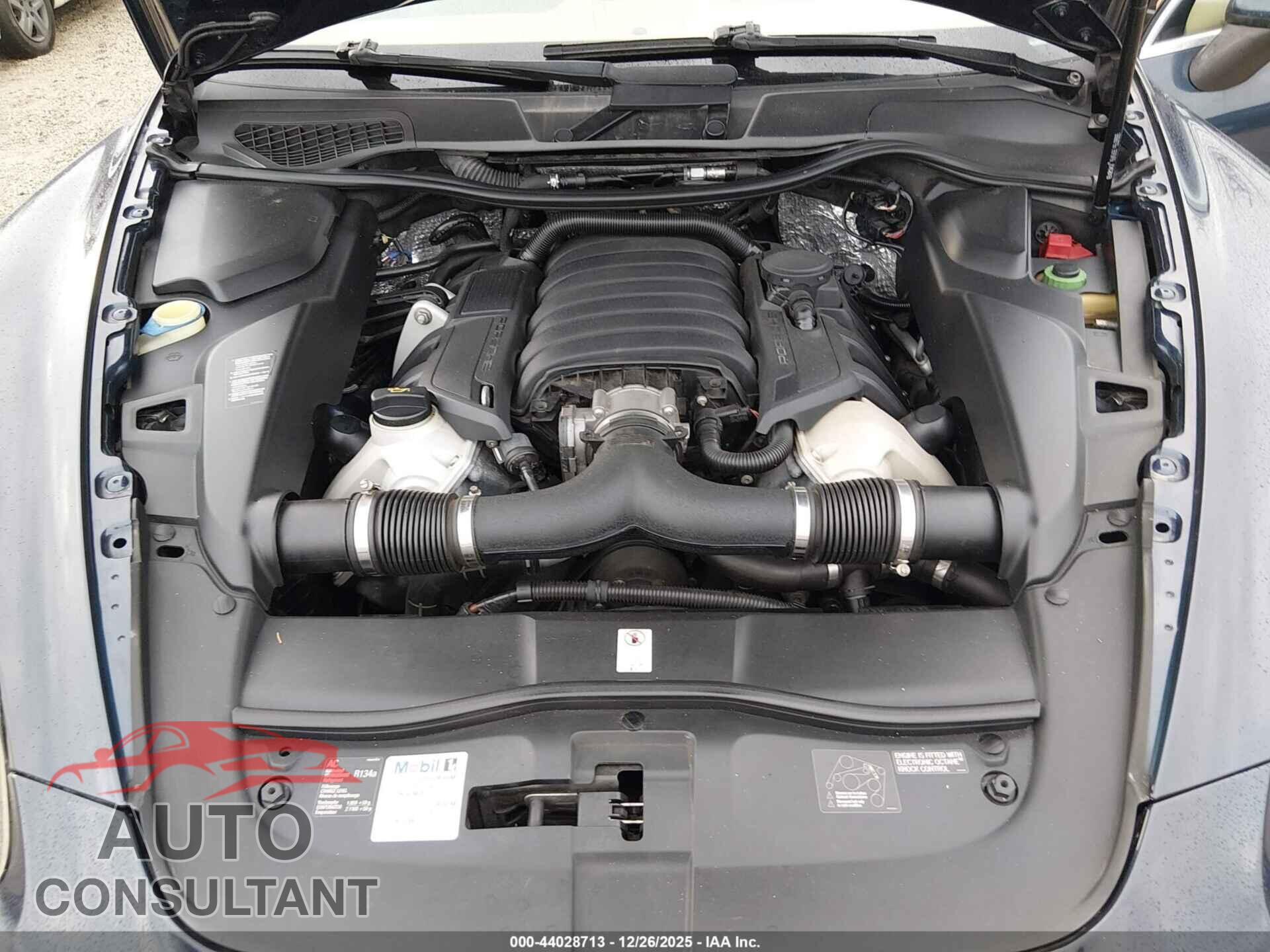 PORSCHE CAYENNE 2011 - WP1AB2A20BLA43960