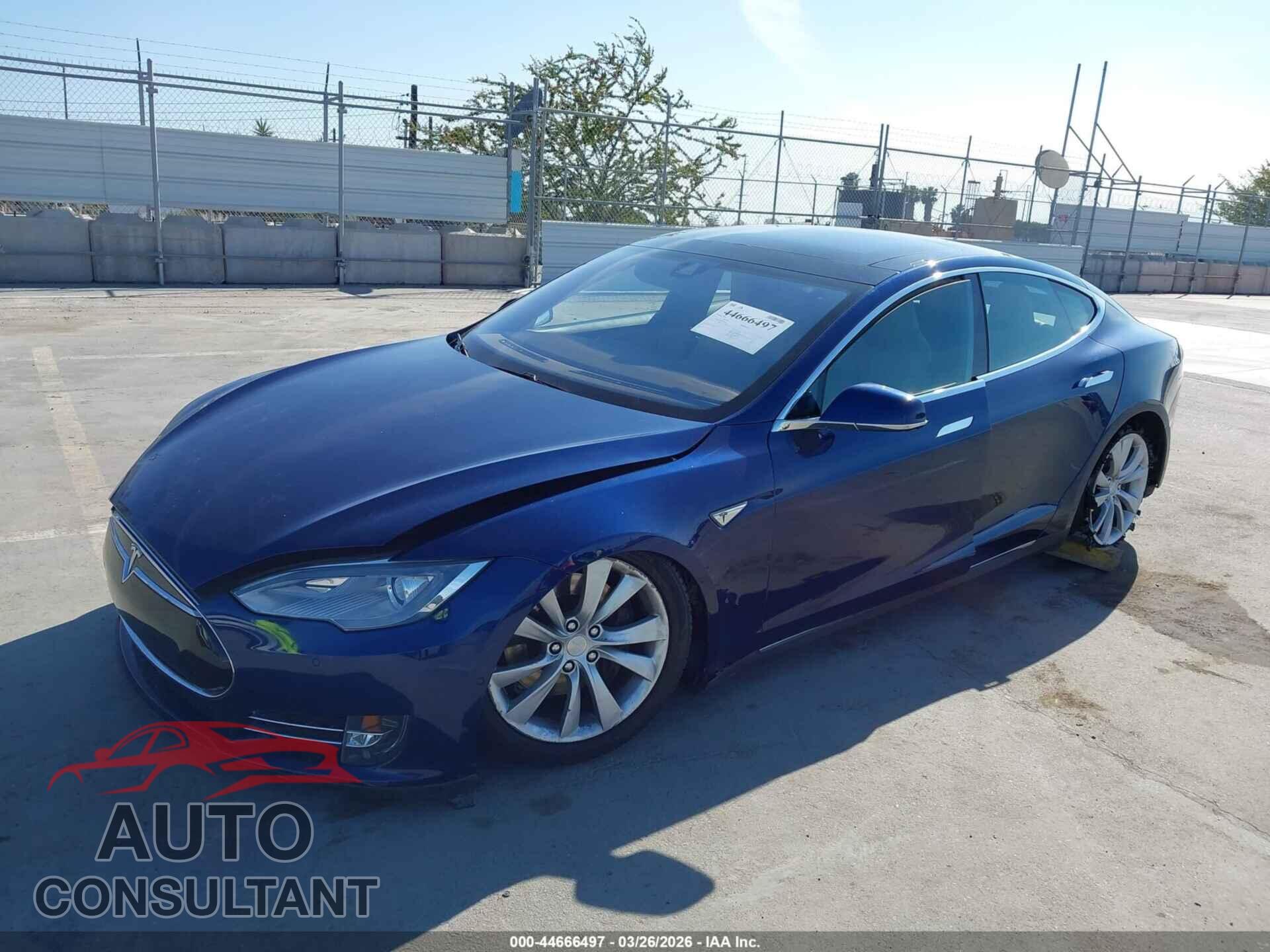 TESLA MODEL S 2015 - 5YJSA1S23FF088031