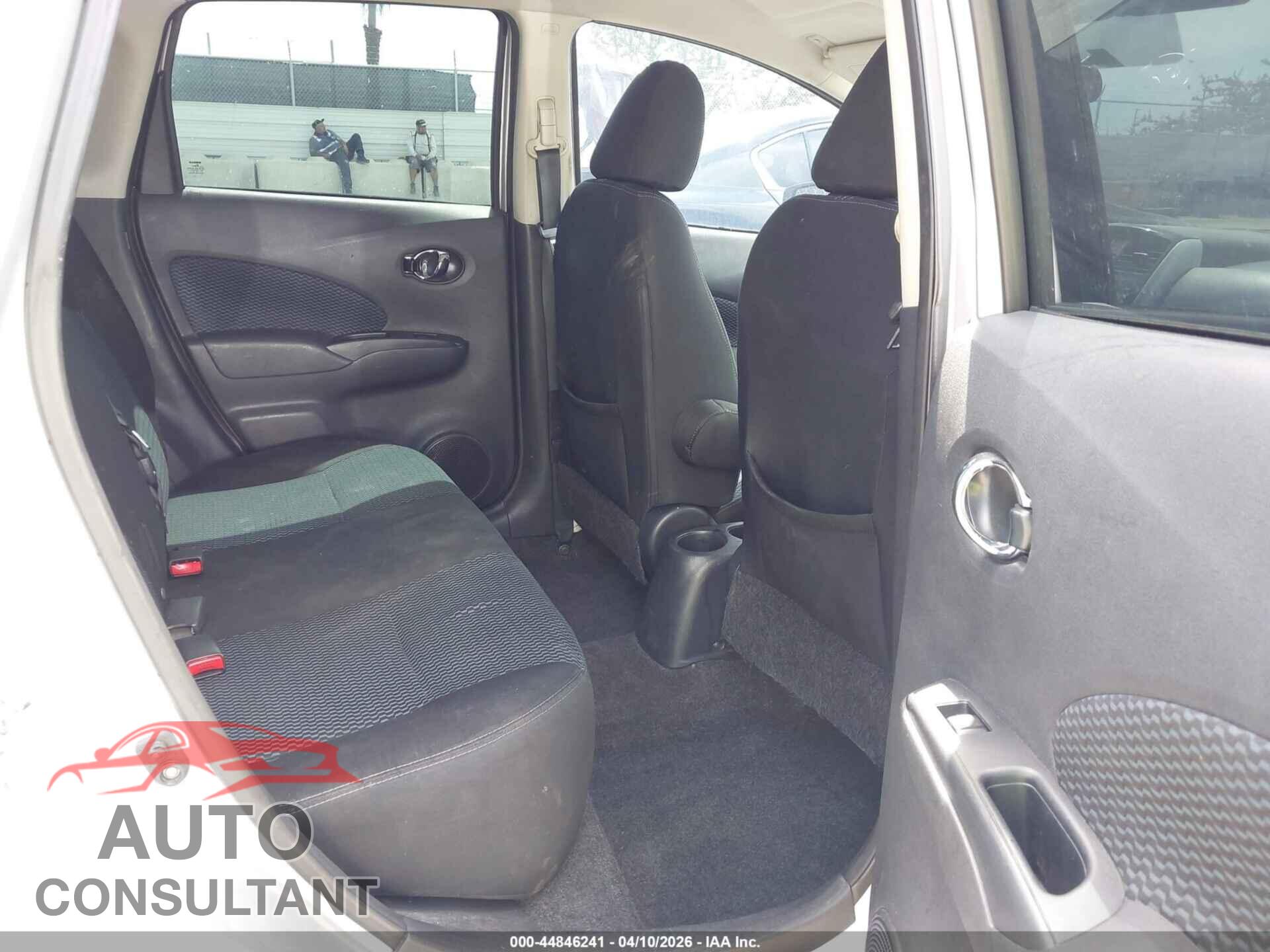 NISSAN VERSA NOTE 2015 - 3N1CE2CPXFL404621