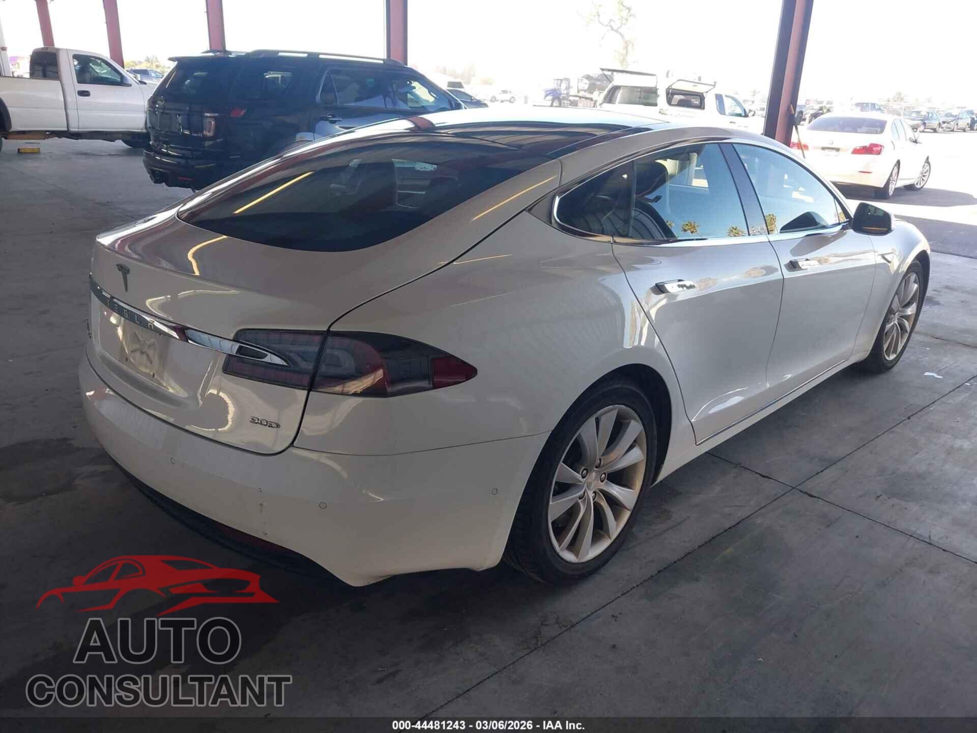 TESLA MODEL S 2016 - 5YJSA1E22GF150631