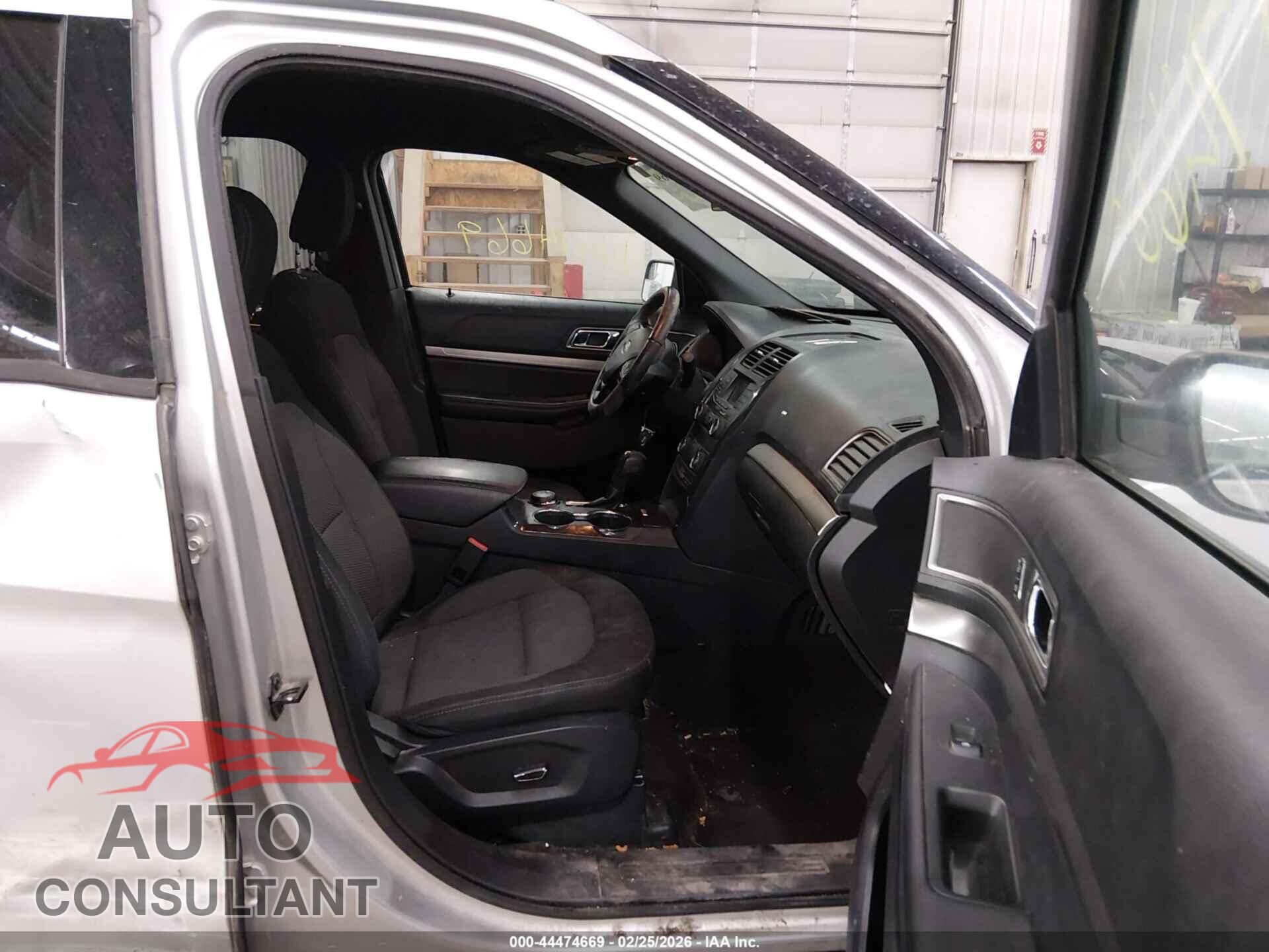 FORD EXPLORER 2018 - 1FM5K8D81JGB55658