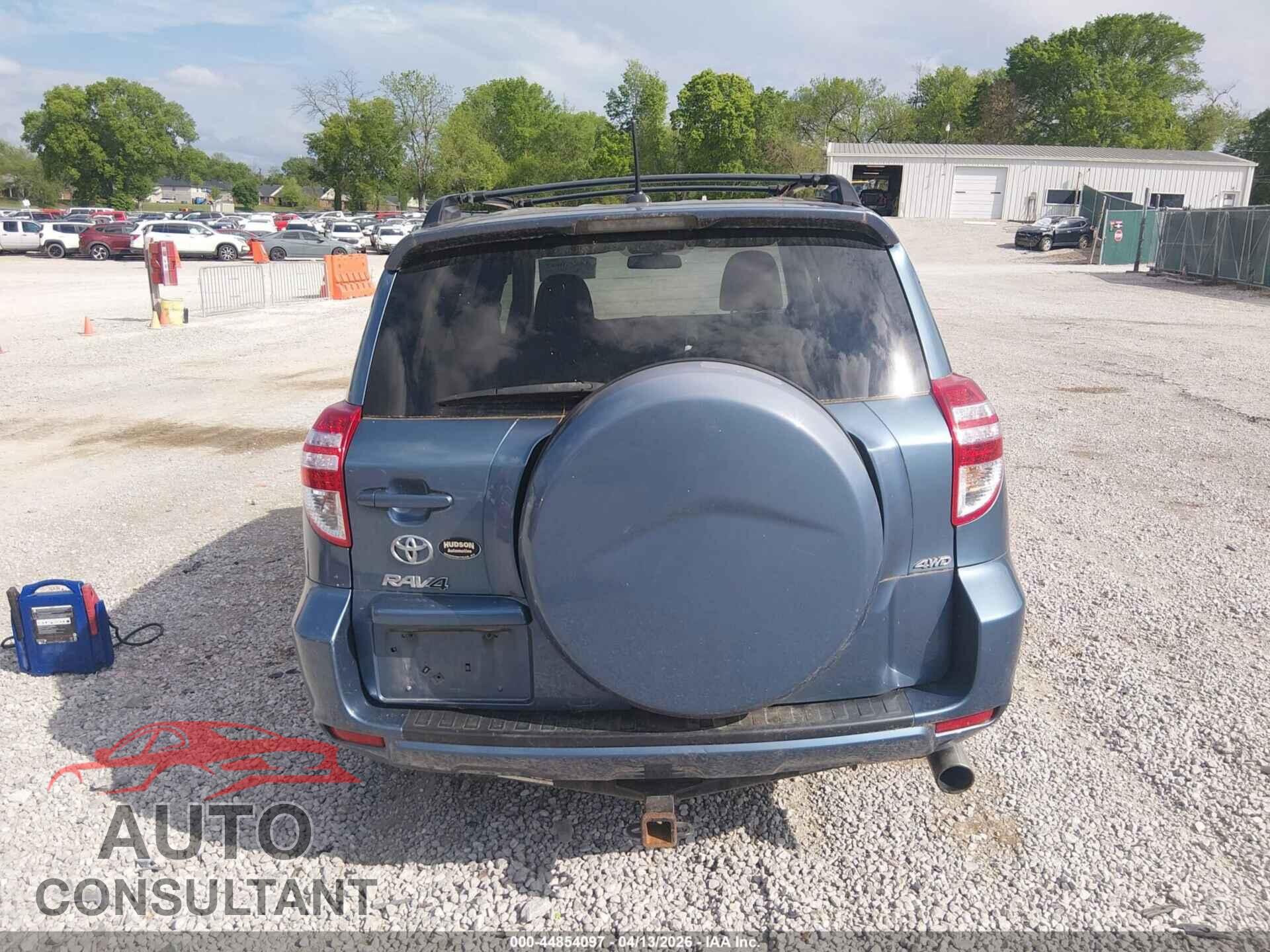 TOYOTA RAV4 2011 - 2T3BF4DV2BW085152