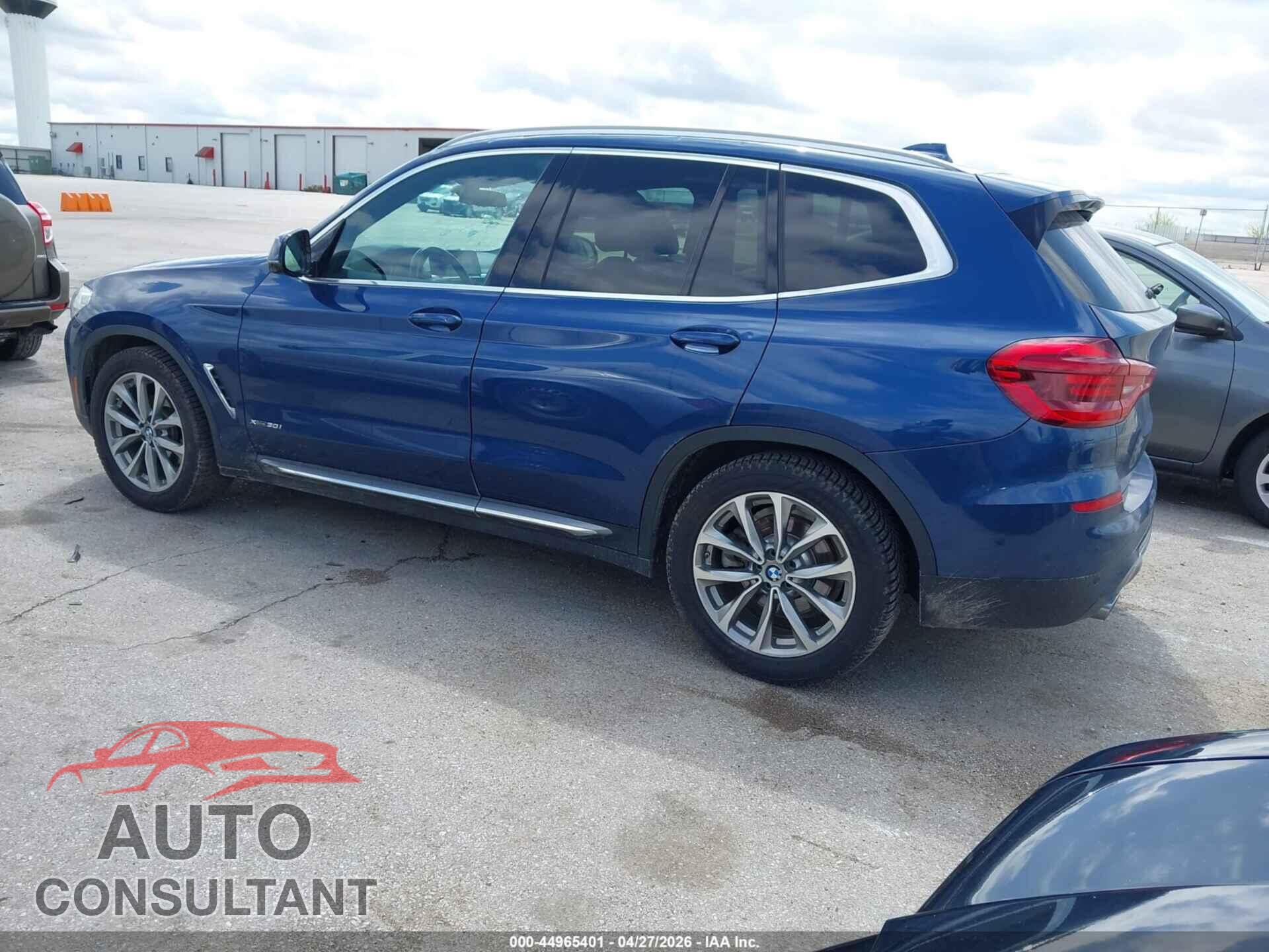 BMW X3 2018 - 5UXTR9C51JLC80964