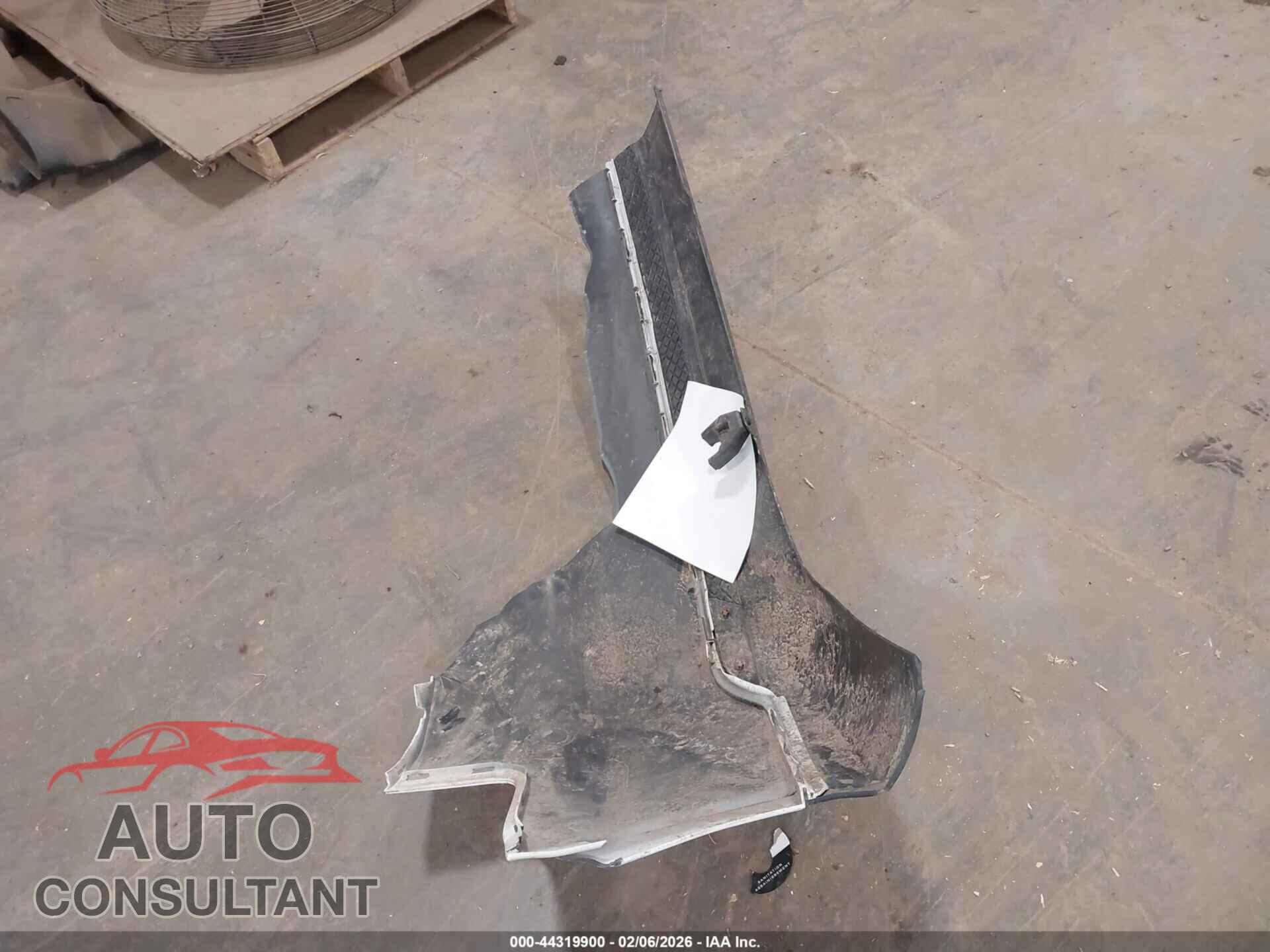 FORD FOCUS 2016 - 1FADP3F2XGL365601