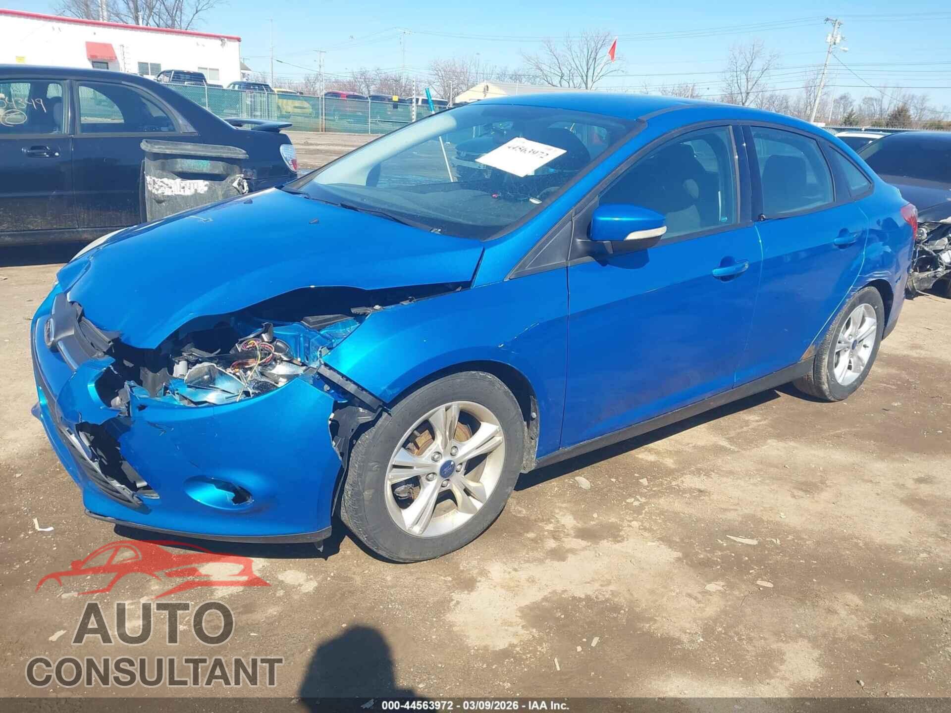 FORD FOCUS 2014 - 1FADP3F22EL174073