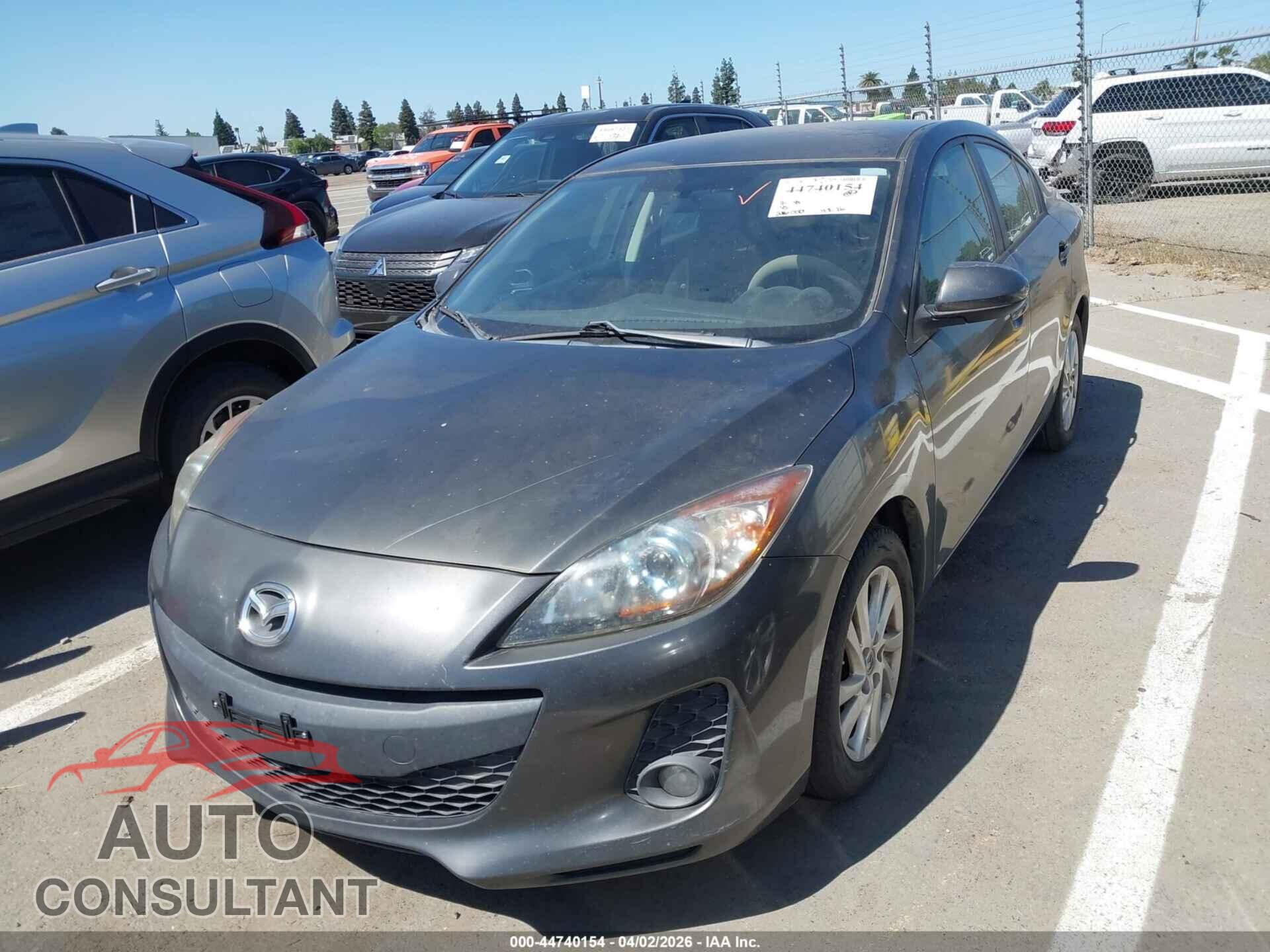 MAZDA MAZDA3 2012 - JM1BL1V80C1565741