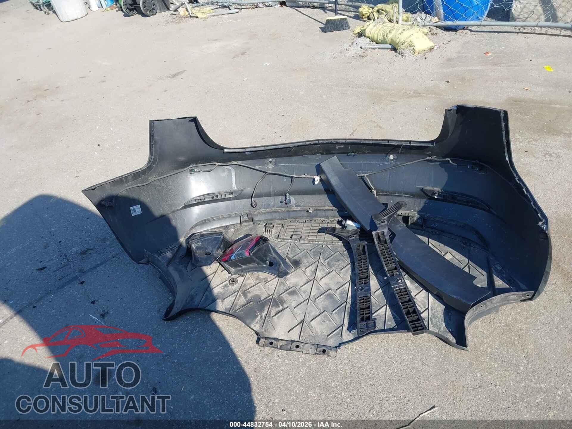 TESLA MODEL 3 2019 - 5YJ3E1EA4KF412366