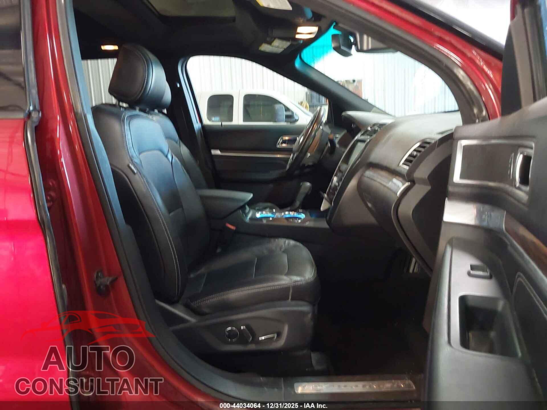 FORD EXPLORER 2016 - 1FM5K7F88GGA38644