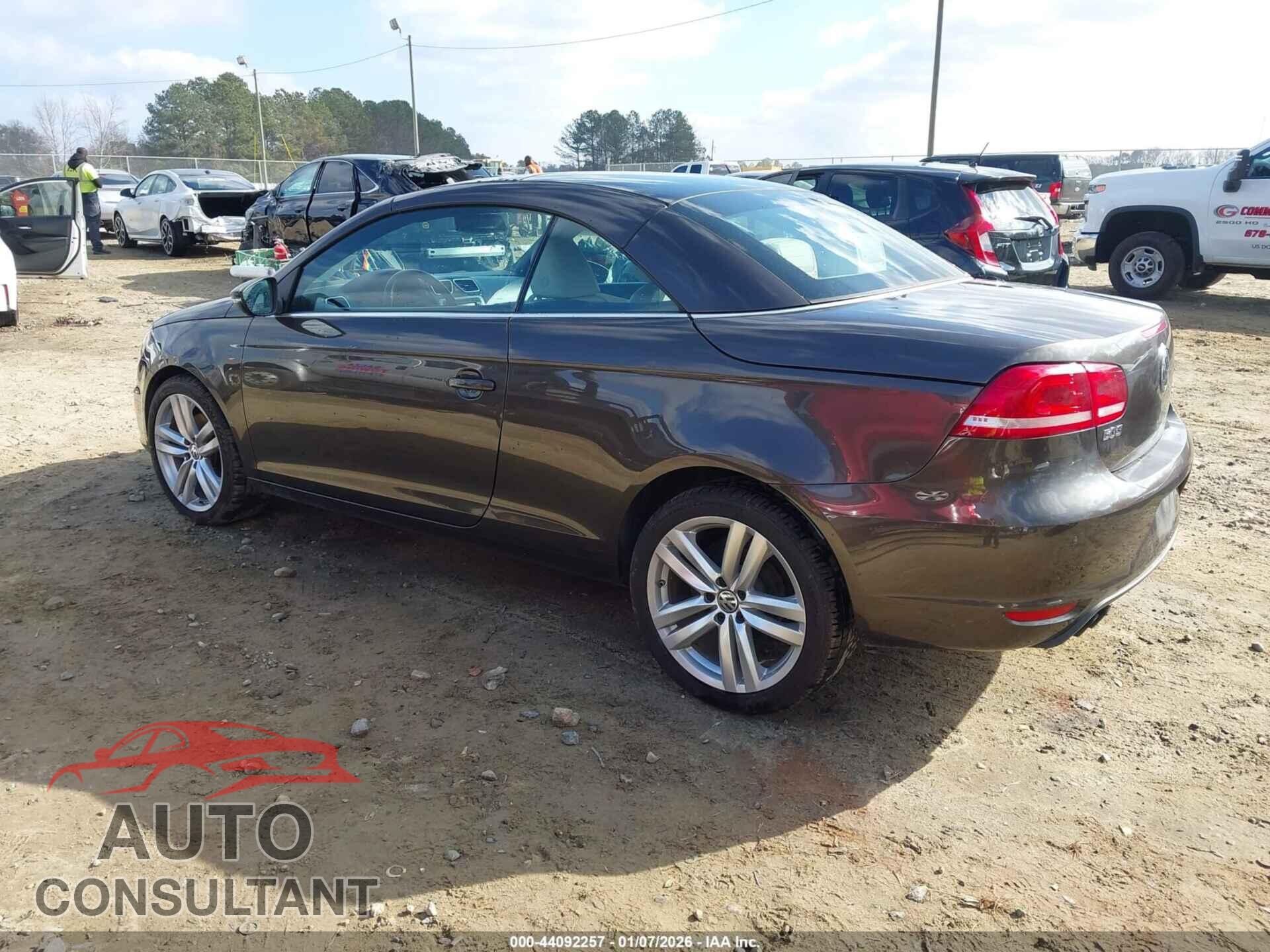 VOLKSWAGEN EOS 2012 - WVWFW7AH0CV000531