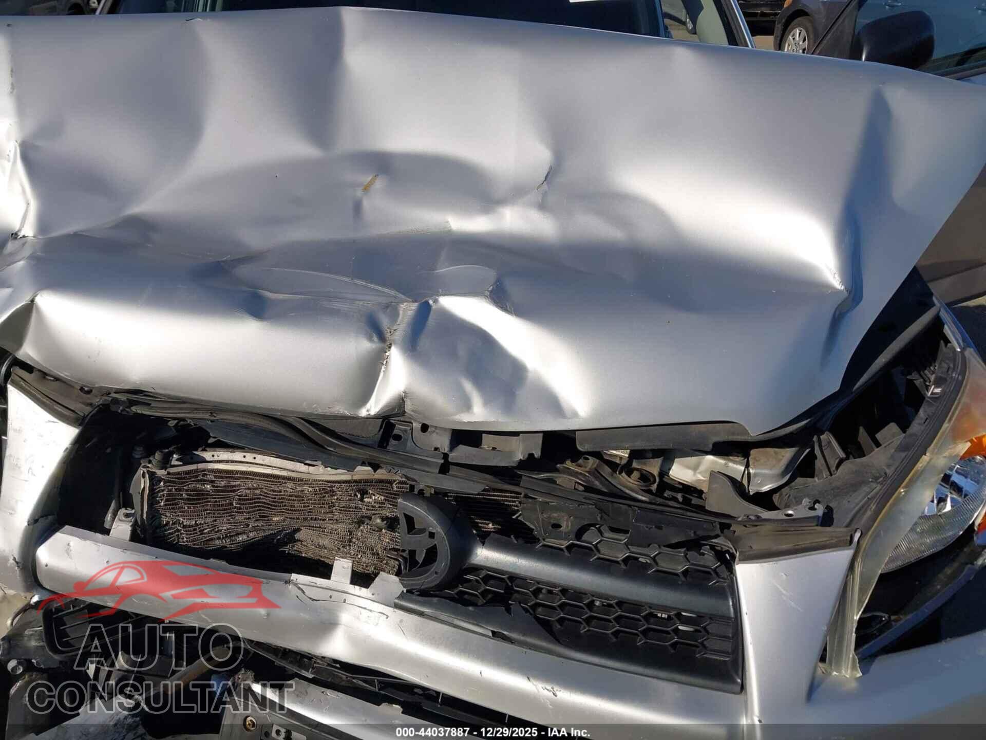 TOYOTA RAV4 2012 - 2T3RF4DV3CW247497