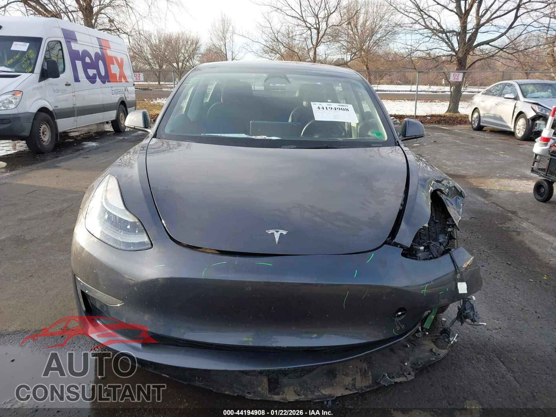 TESLA MODEL 3 2022 - 5YJ3E1EC3NF239817