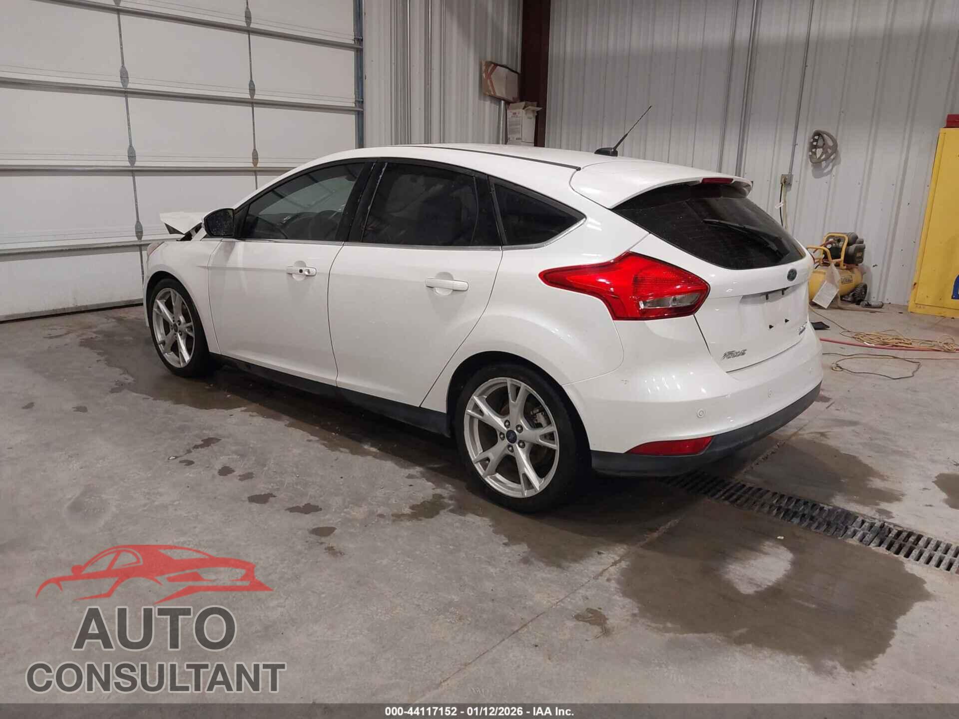 FORD FOCUS 2015 - 1FADP3N29FL314235