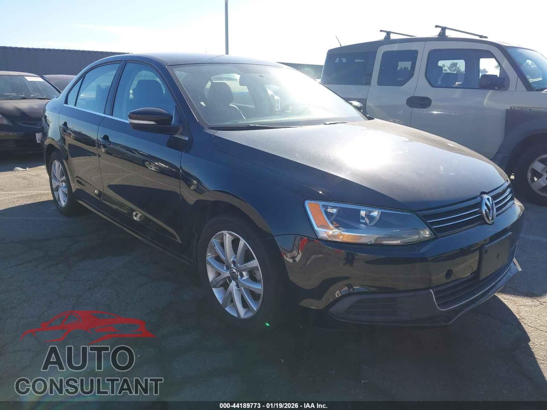 VOLKSWAGEN JETTA 2014 - 3VWD17AJ7EM325325