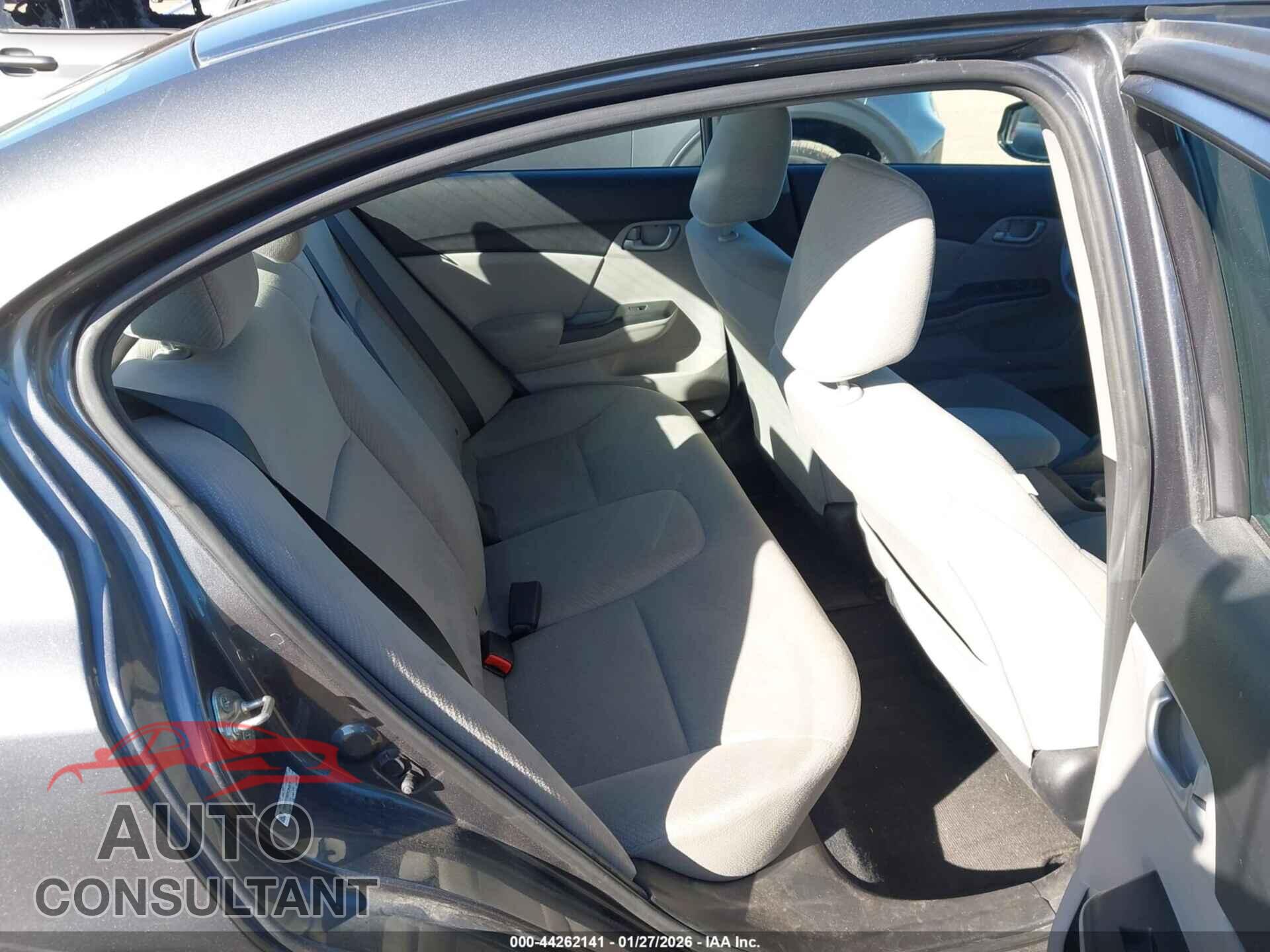 HONDA CIVIC 2013 - 19XFB2F50DE284875