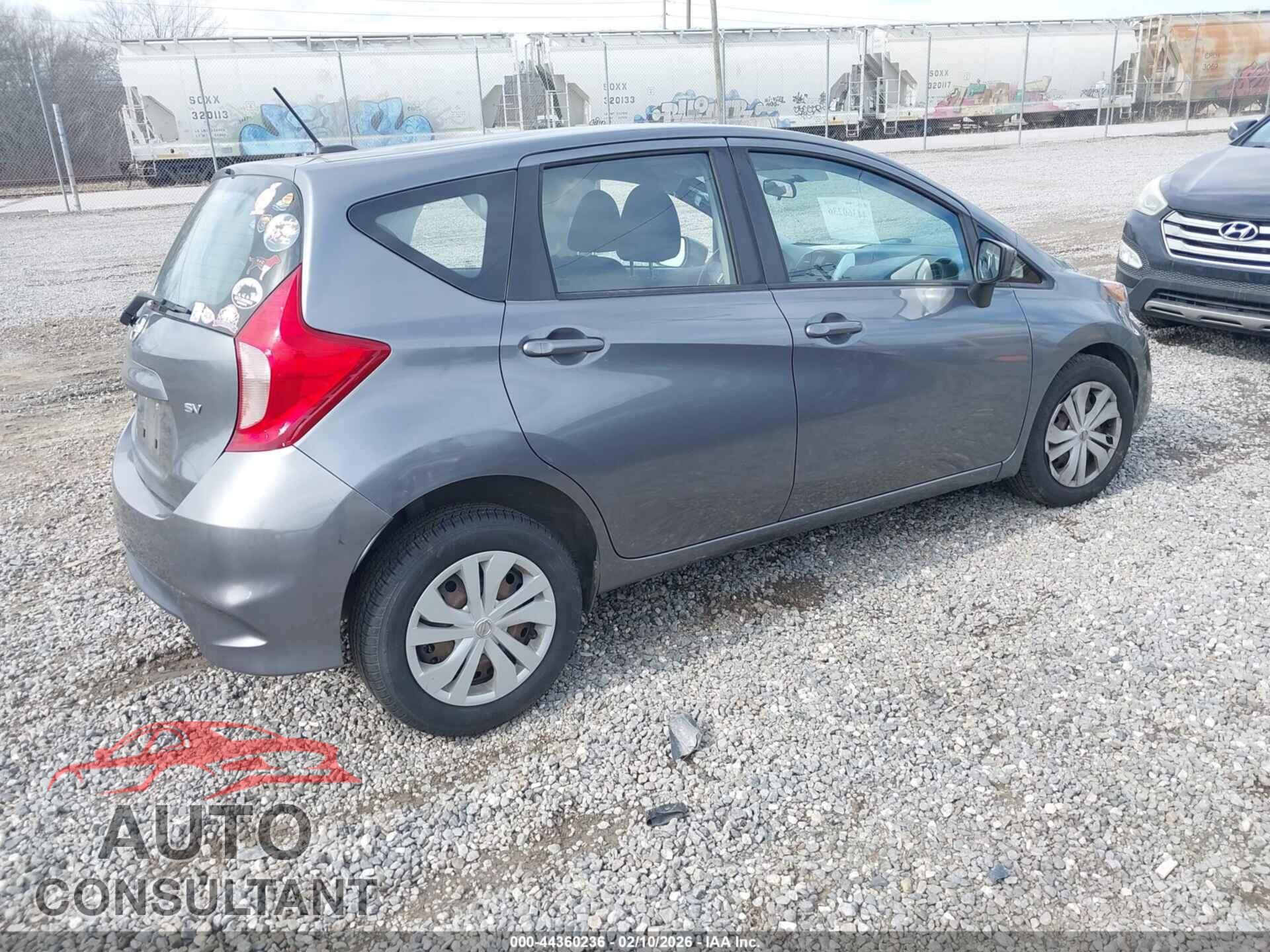 NISSAN VERSA NOTE 2018 - 3N1CE2CP8JL363351