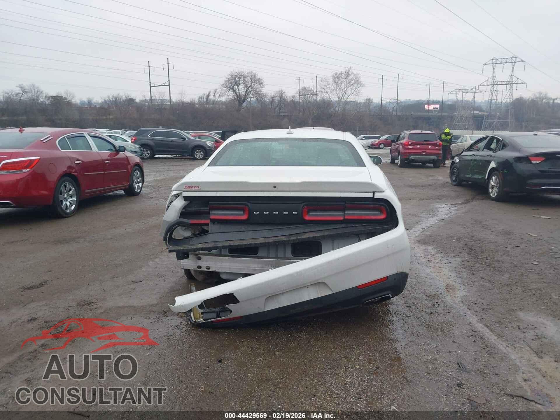 DODGE CHALLENGER 2015 - 2C3CDZBG1FH705589
