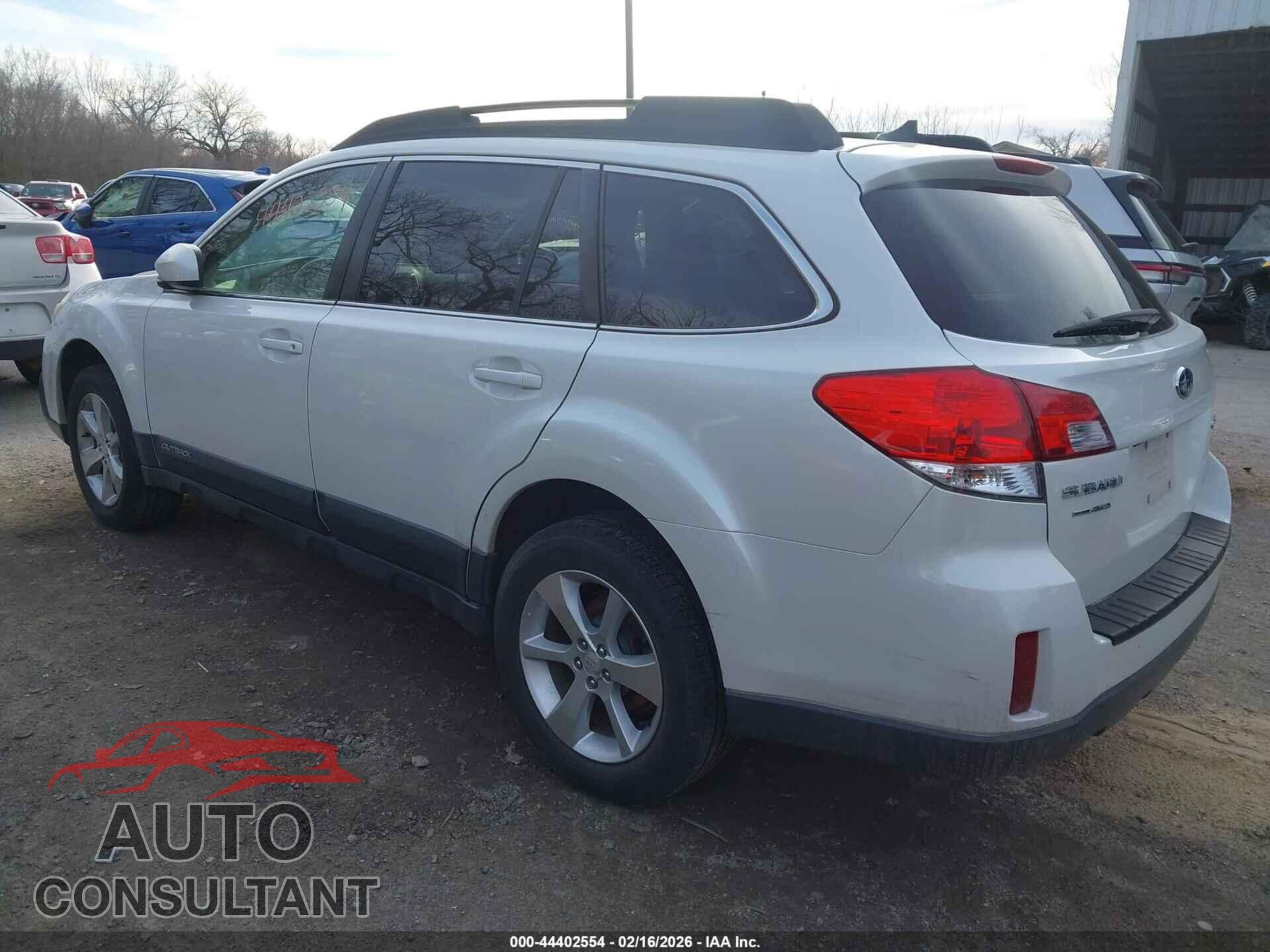 SUBARU OUTBACK 2014 - 4S4BRBNC0E3218955
