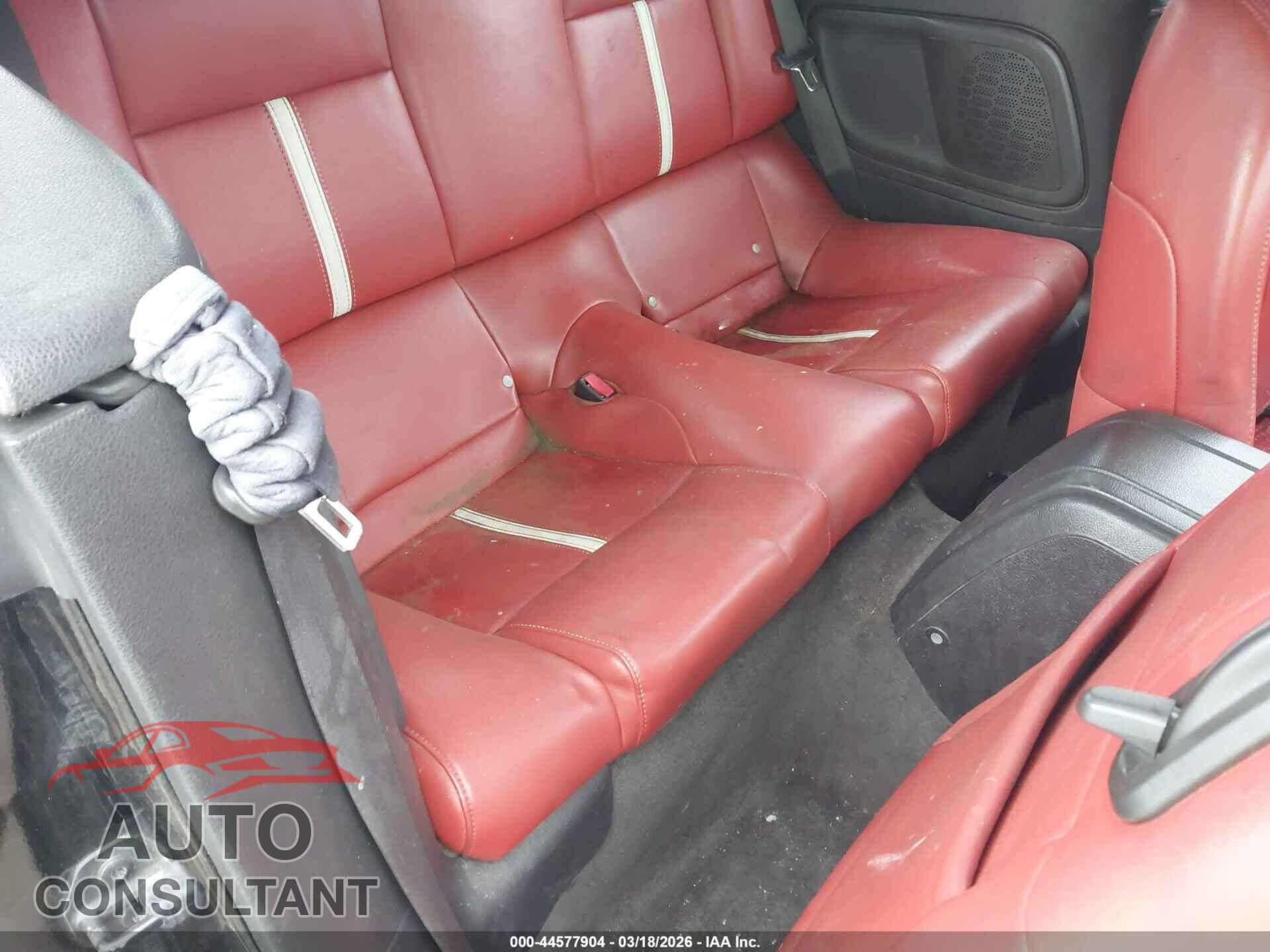 FORD MUSTANG 2013 - 1ZVBP8FF1D5233132