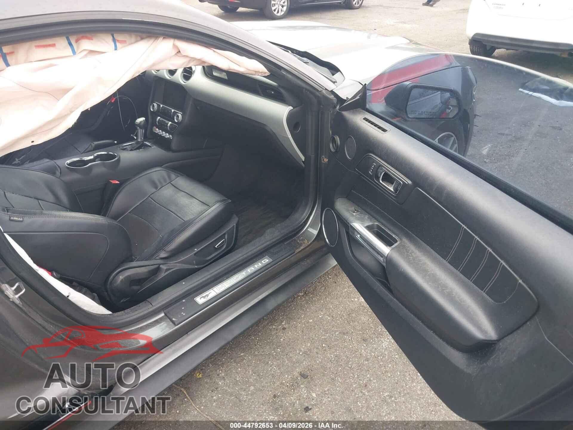 FORD MUSTANG 2015 - 1FA6P8TH2F5385892