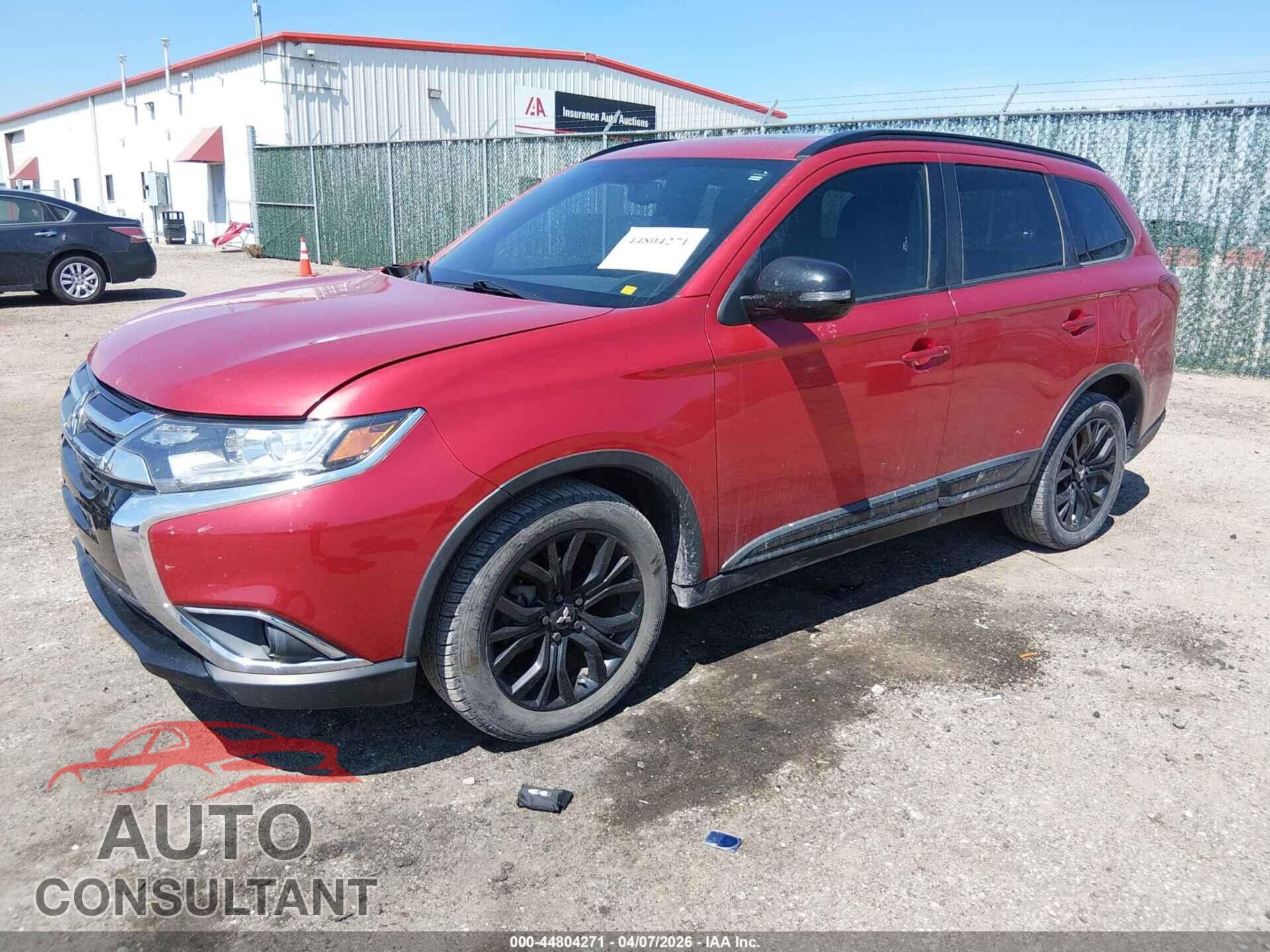 MITSUBISHI OUTLANDER 2018 - JA4AZ3A38JZ044193