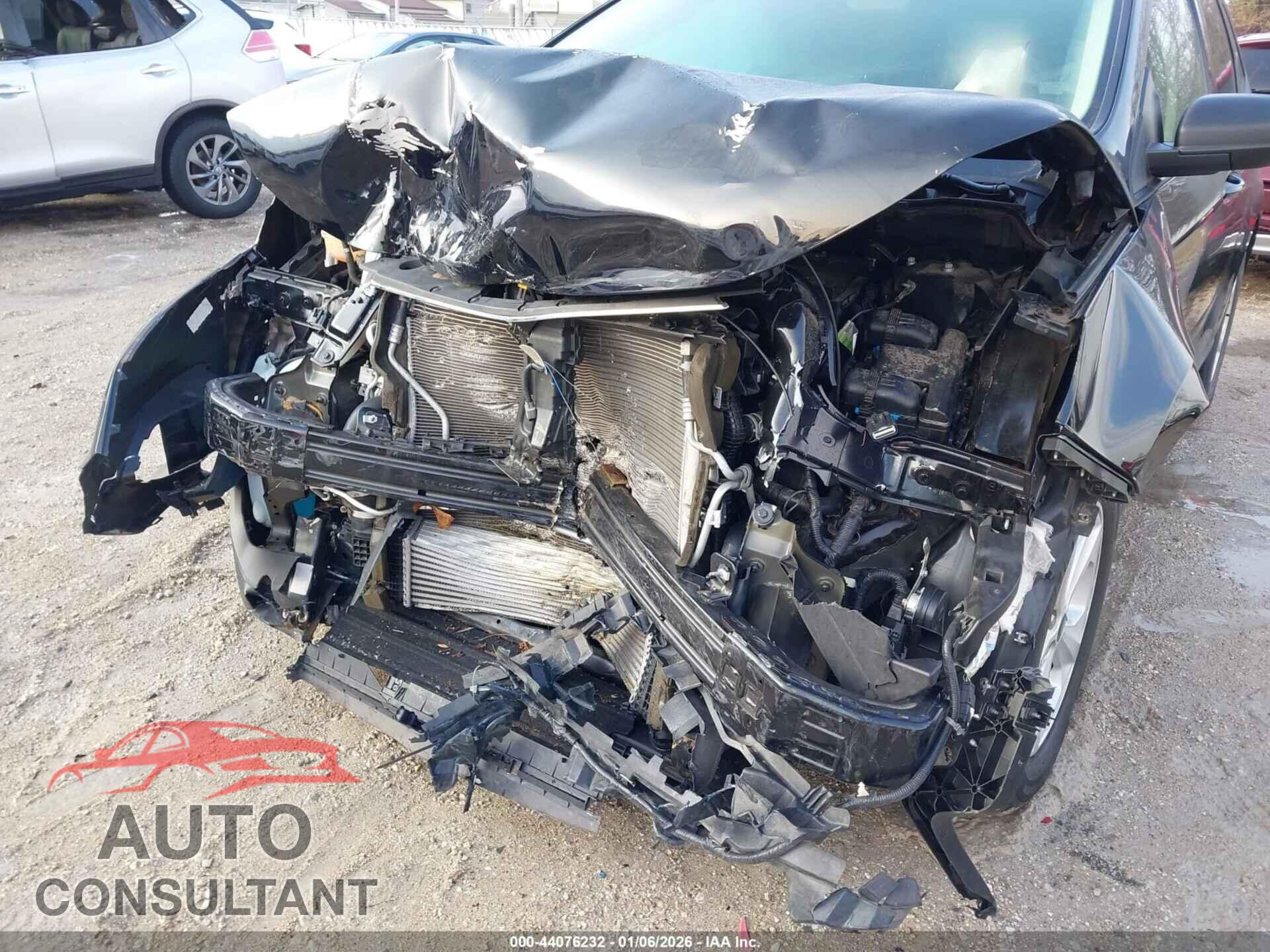 FORD EDGE 2018 - 2FMPK3G9XJBC50002