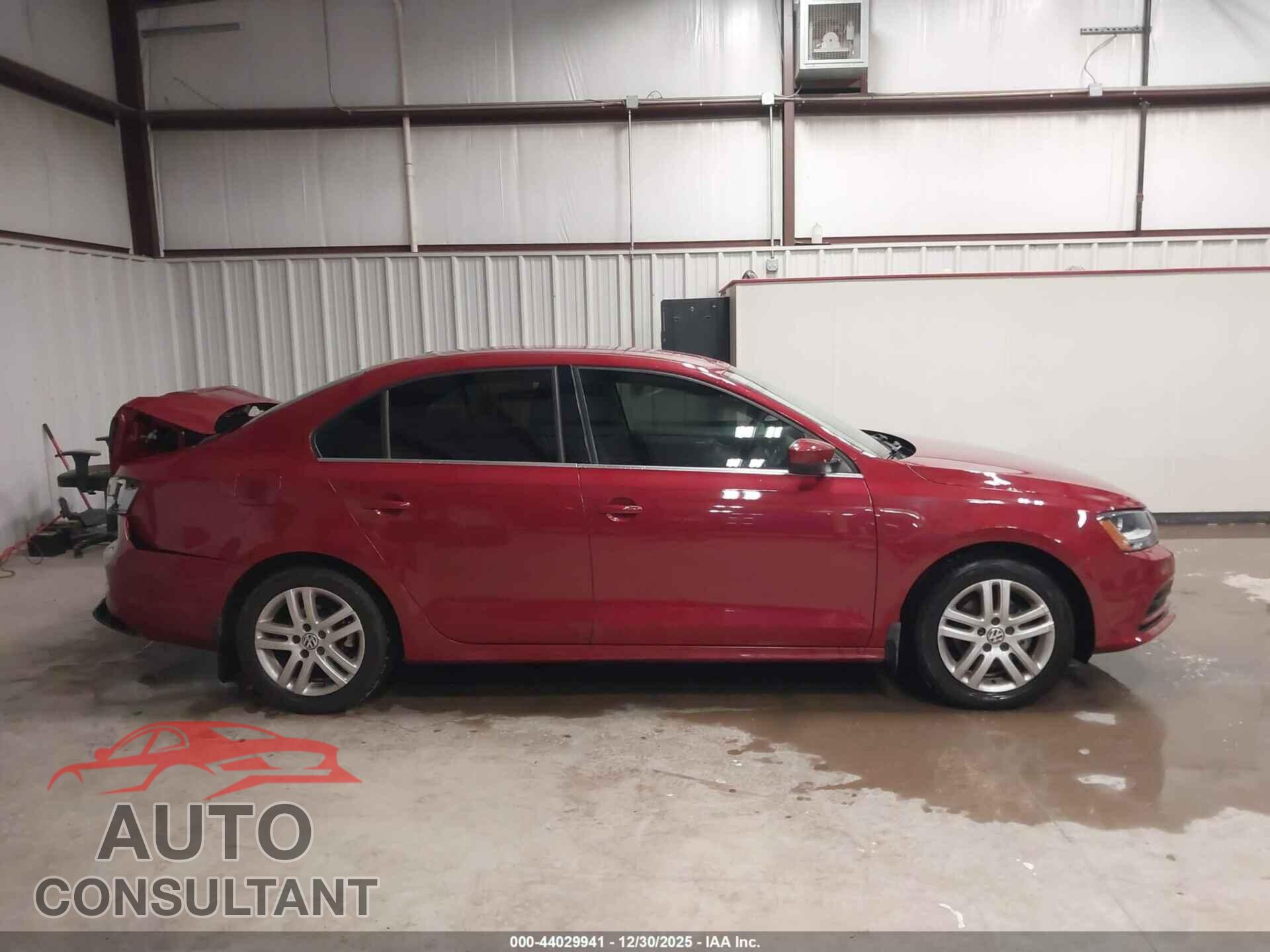 VOLKSWAGEN JETTA 2017 - 3VW2B7AJ3HM377852