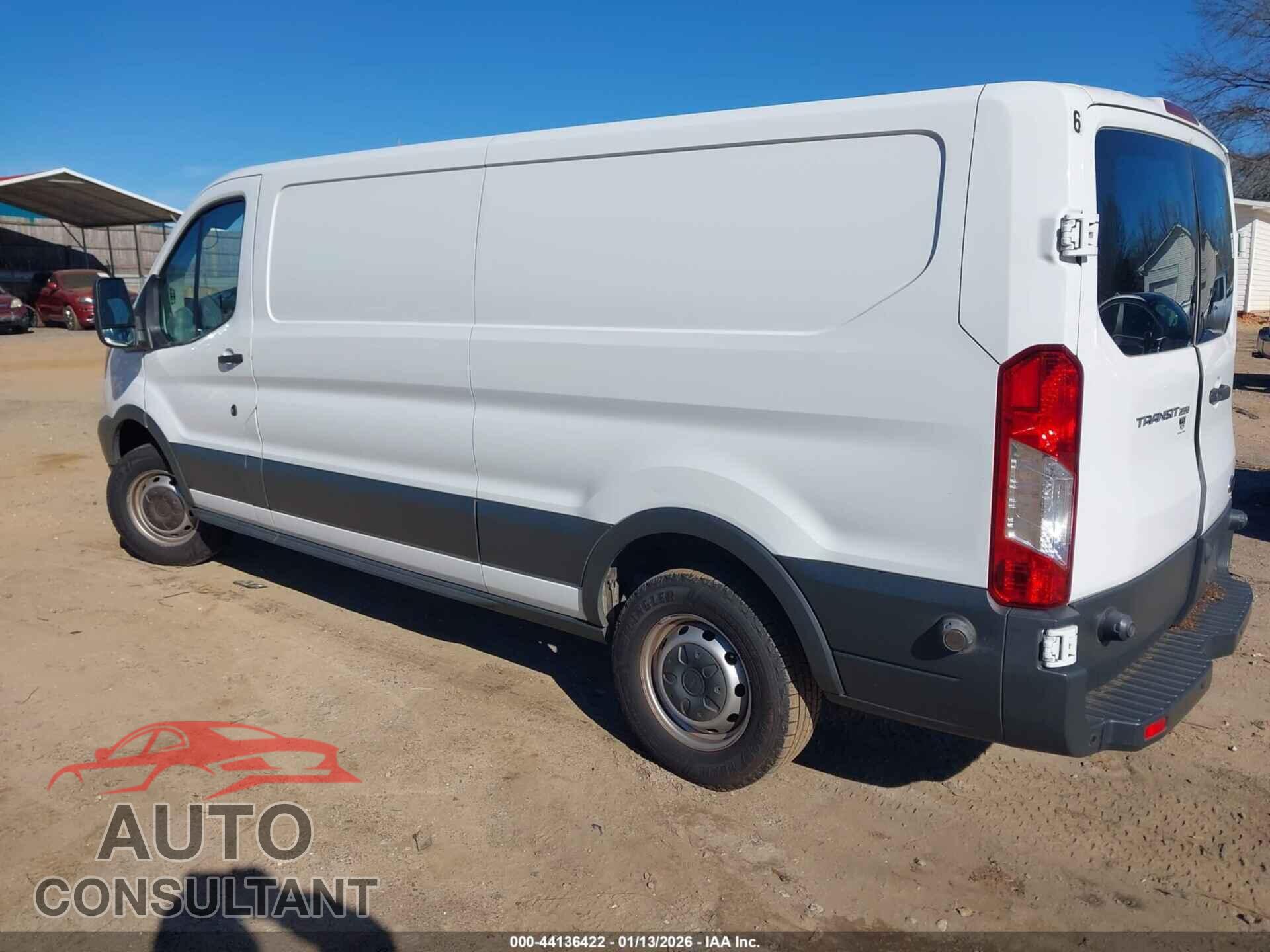 FORD TRANSIT-250 2018 - 1FTYR2YM8JKA22667