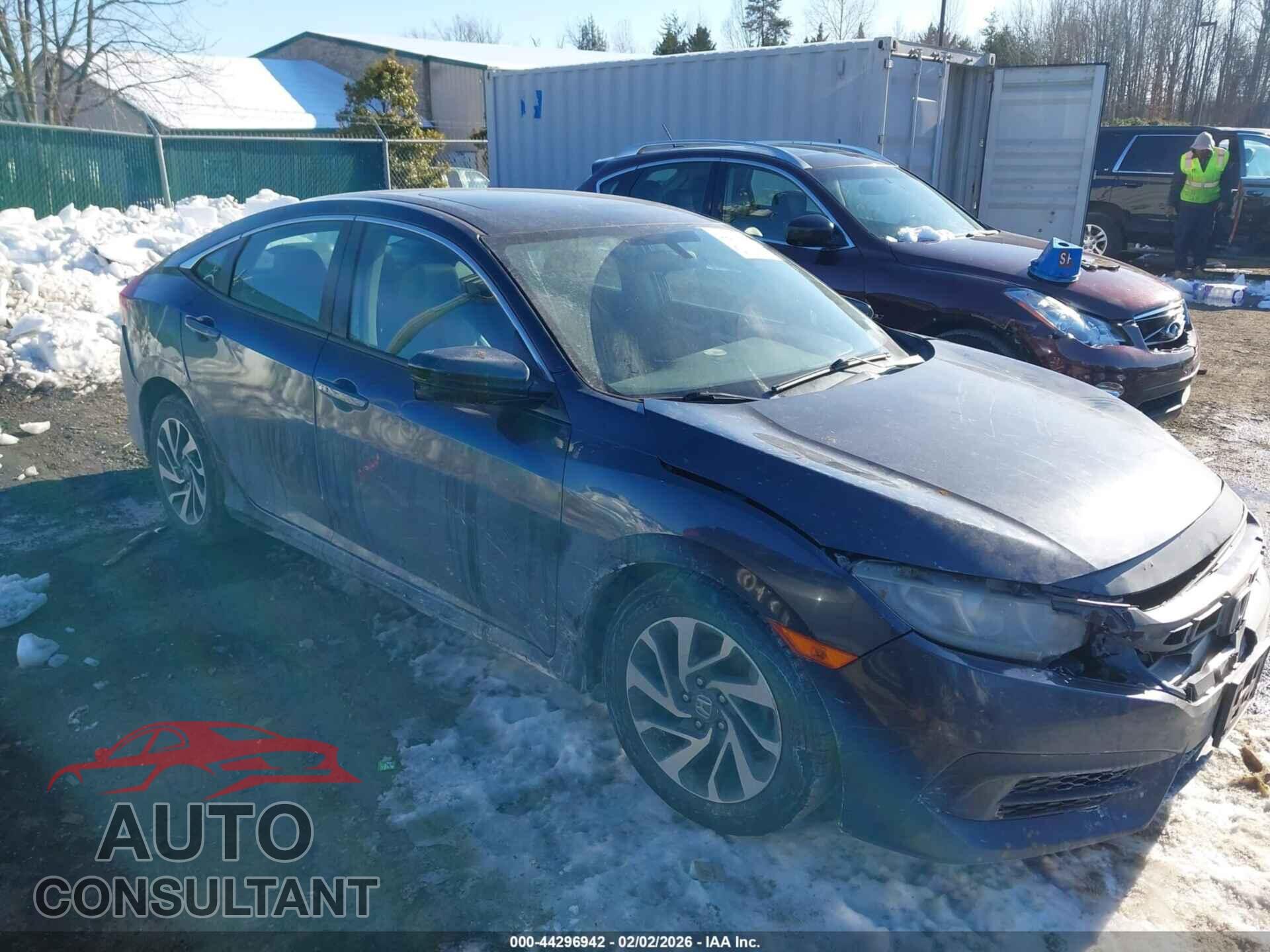 HONDA CIVIC 2016 - 19XFC2F74GE208823