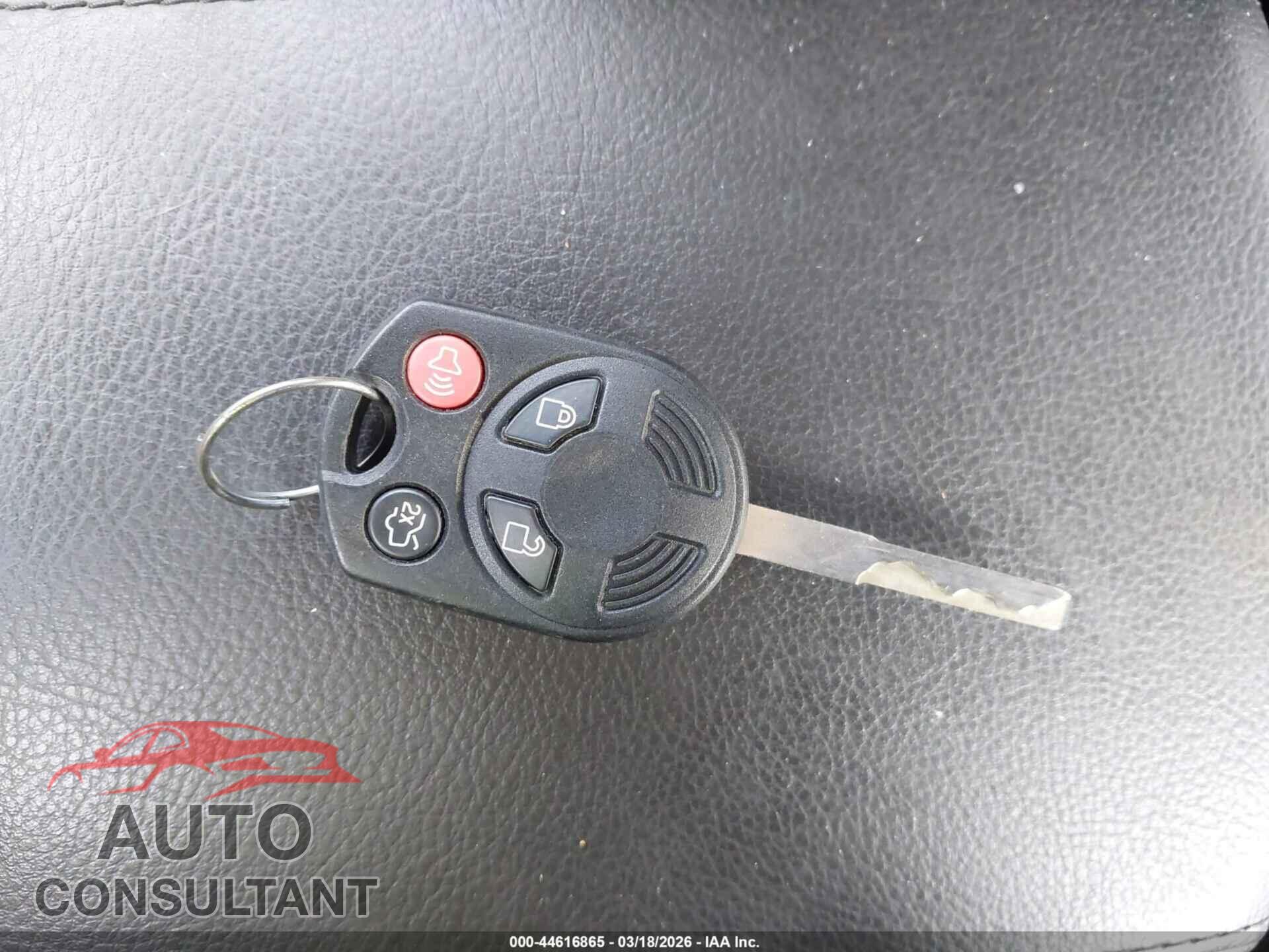 FORD FOCUS 2017 - 1FADP3M25HL208708