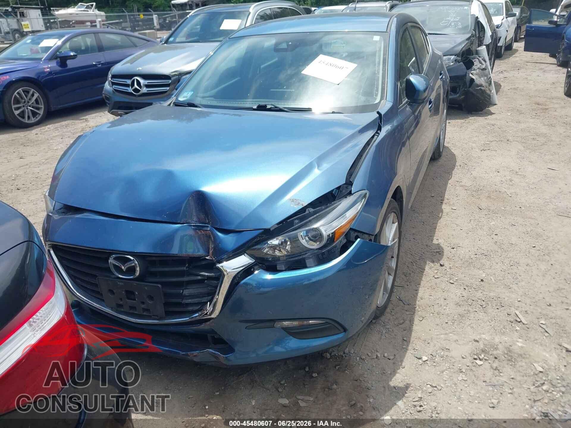 MAZDA MAZDA3 2017 - 3MZBN1L76HM148202