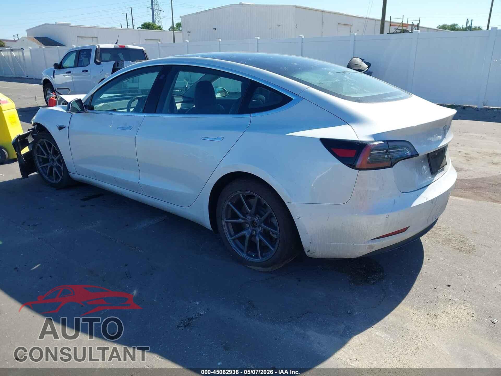 TESLA MODEL 3 2020 - 5YJ3E1EA5LF737402