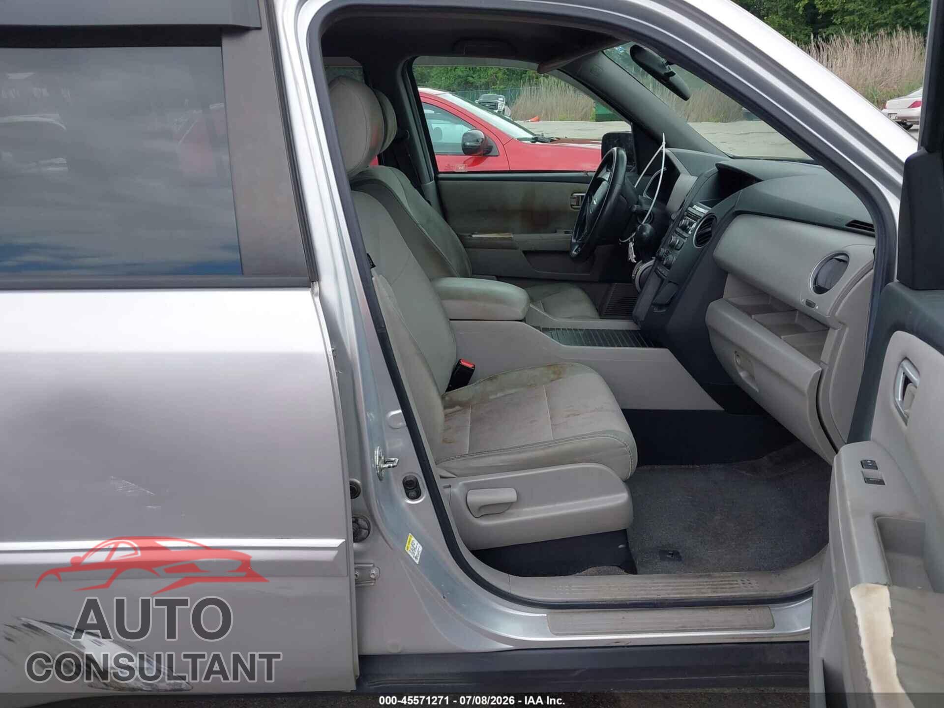HONDA PILOT 2012 - 5FNYF4H44CB002548