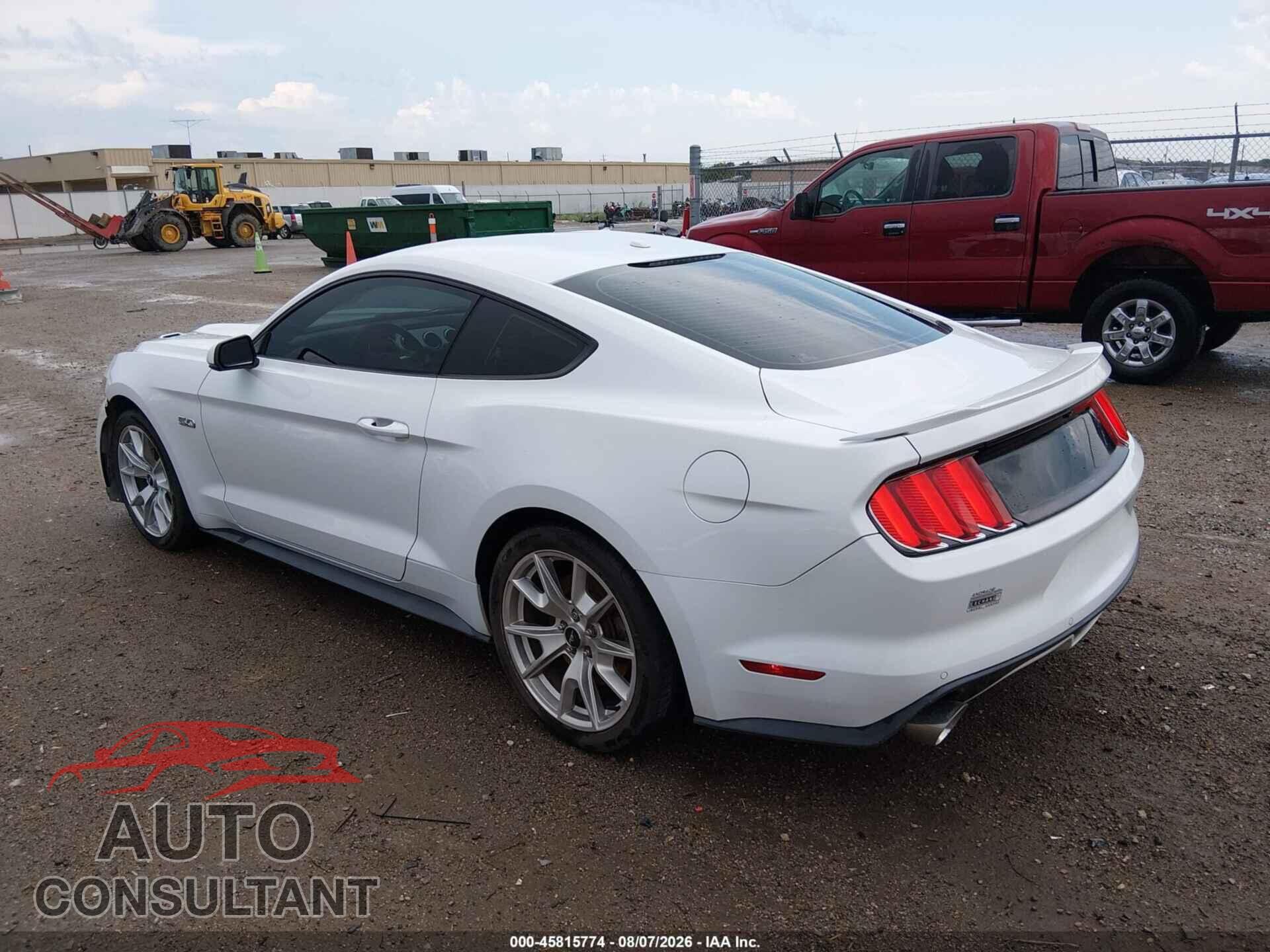 FORD MUSTANG 2015 - 1FA6P8CF0F5411713