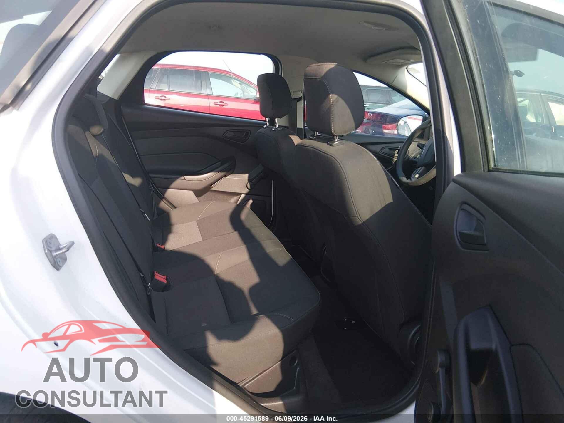 FORD FOCUS 2016 - 1FADP3E20GL339459