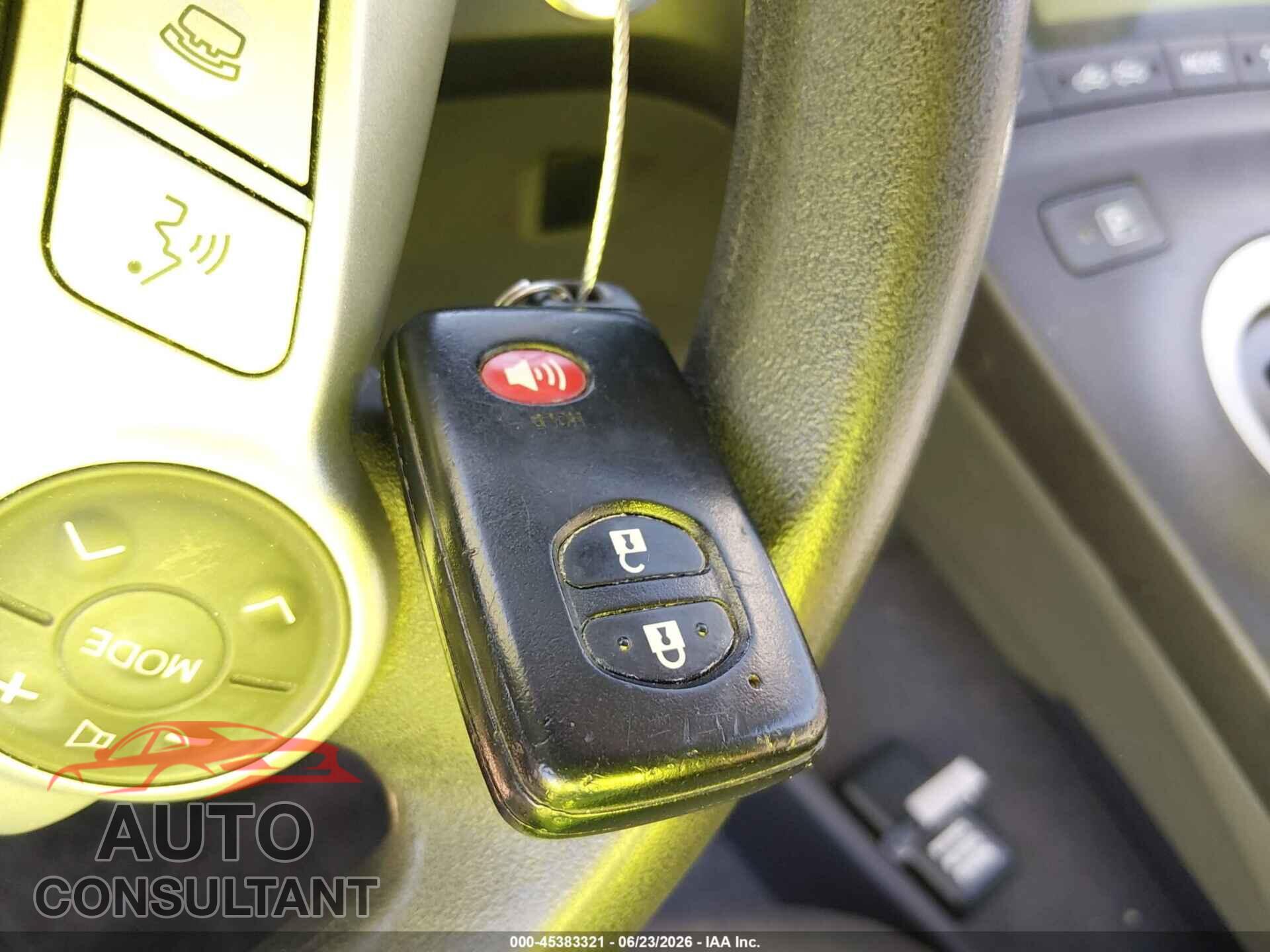 TOYOTA PRIUS 2011 - JTDKN3DU3B0265961