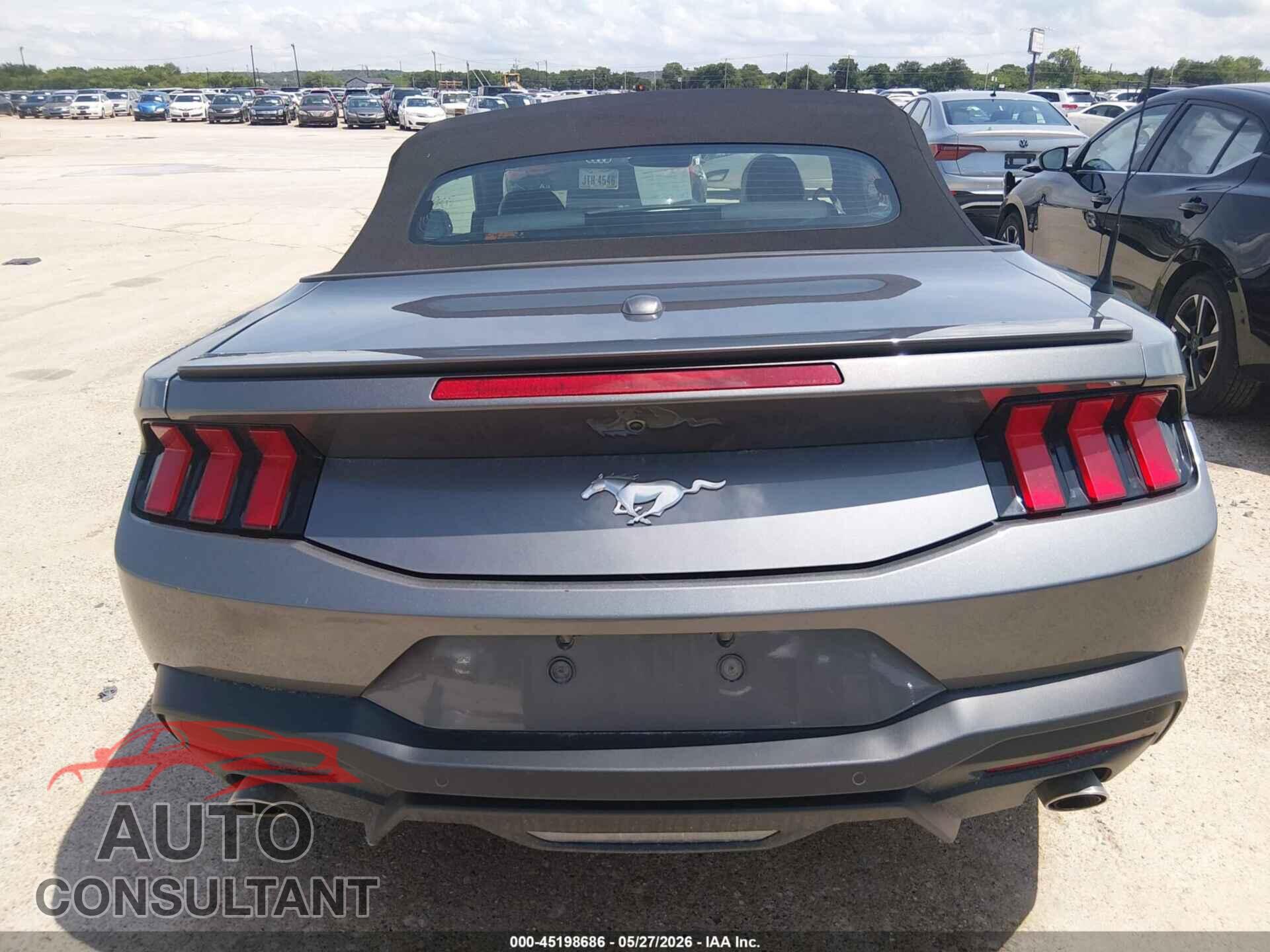 FORD MUSTANG 2024 - 1FAGP8UH8R5140683