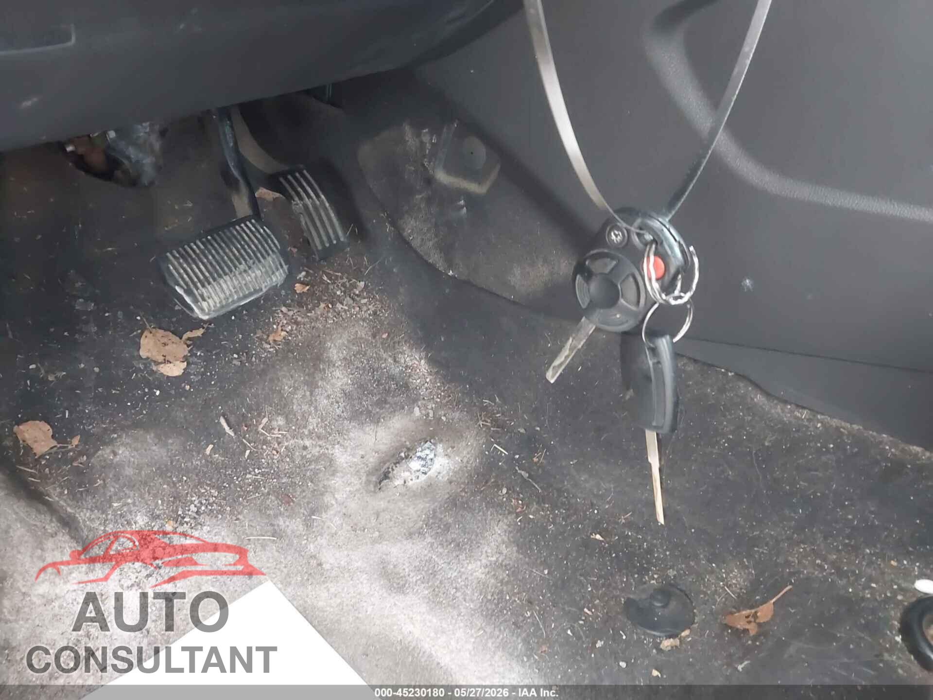 FORD FOCUS 2014 - 1FADP3F21EL417663