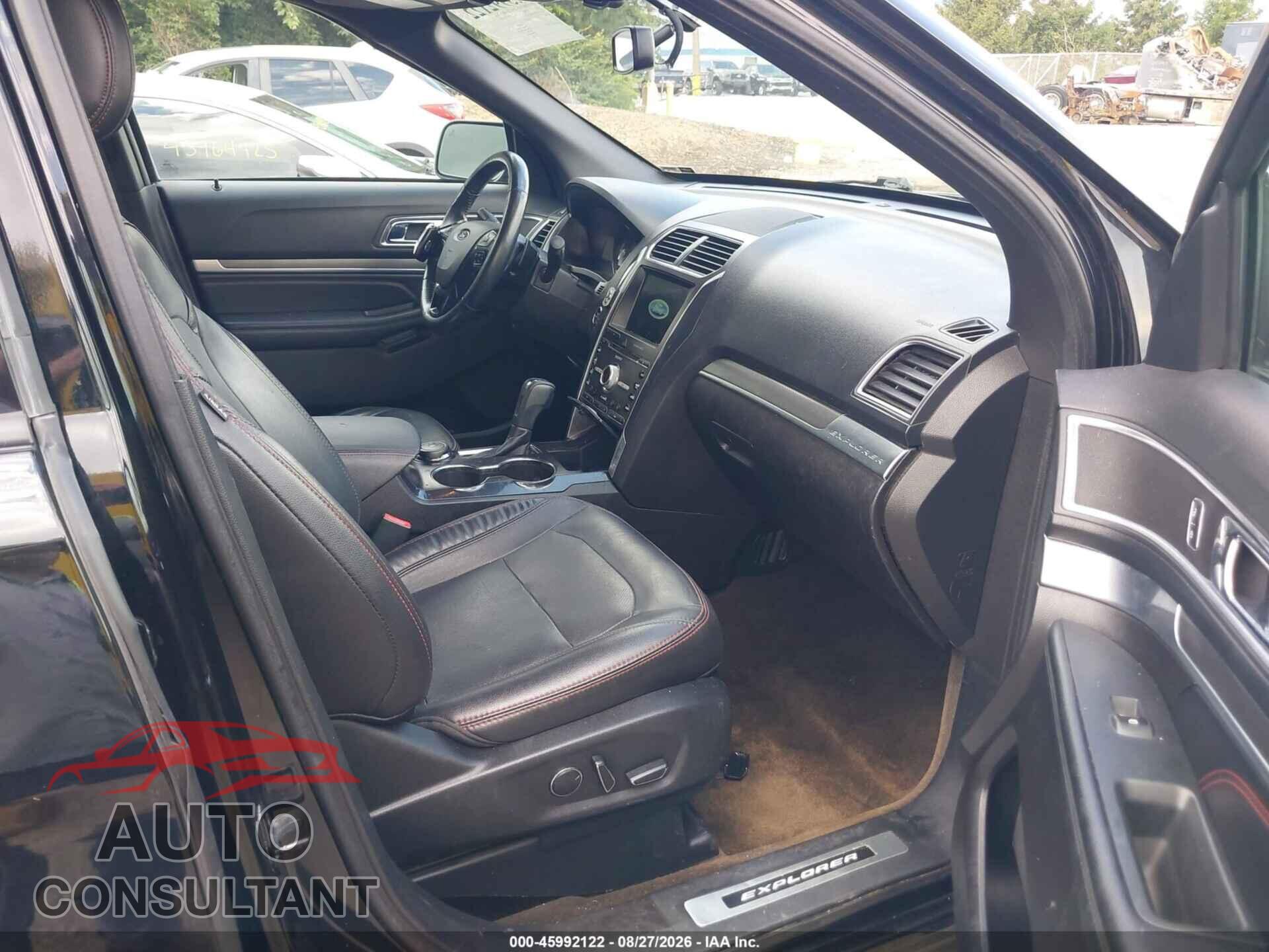 FORD EXPLORER 2017 - 1FM5K8GT2HGD37332