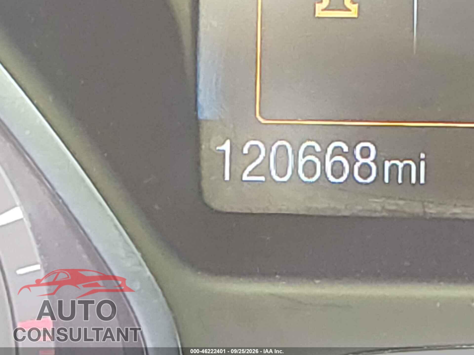 FORD FOCUS 2017 - 1FADP3E28HL253902