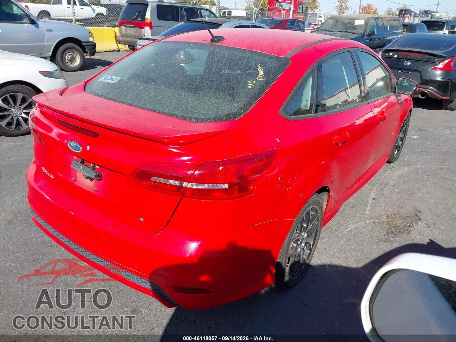 FORD FOCUS 2015 - 1FADP3F23FL324404