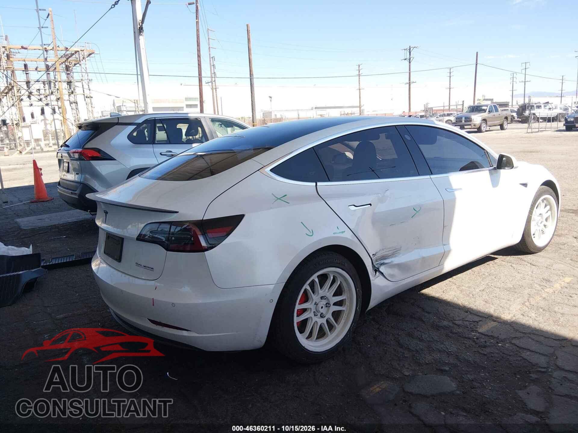 TESLA MODEL 3 2019 - 5YJ3E1EB8KF487127