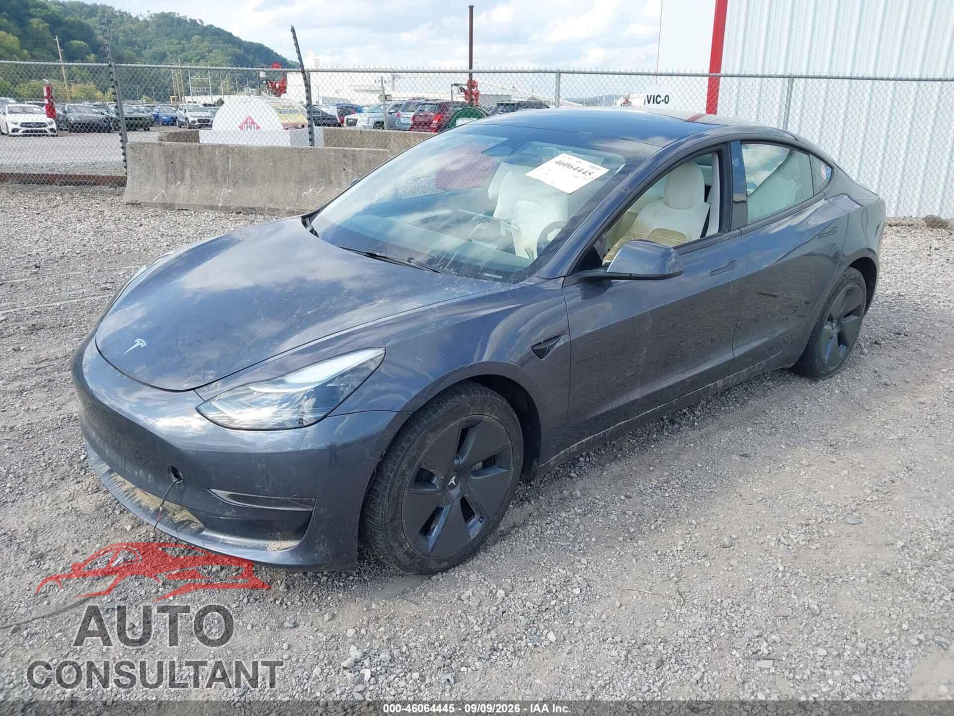 TESLA MODEL 3 2023 - 5YJ3E1EA1PF669363