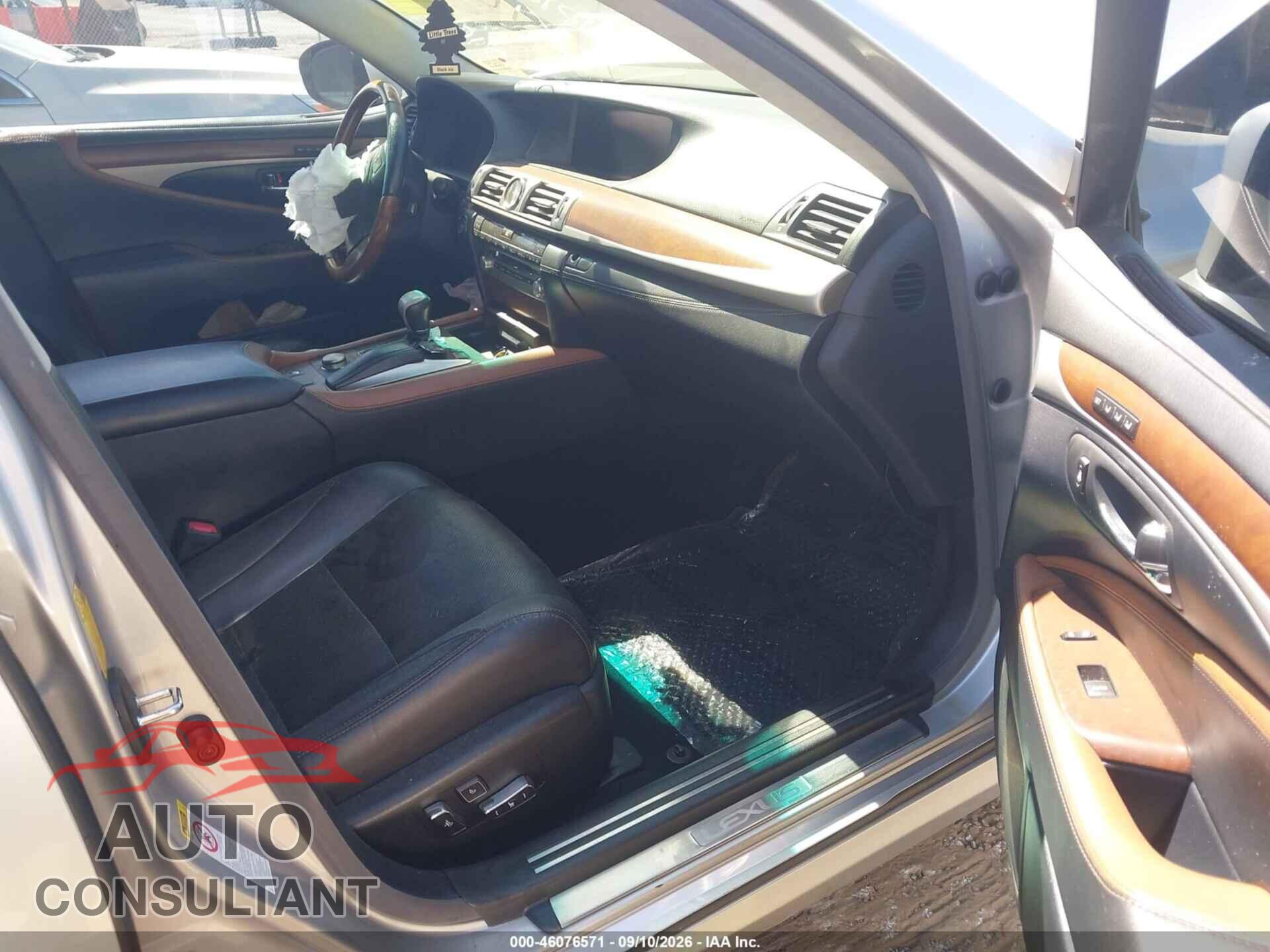 LEXUS LS 460 2013 - JTHCL5EF2D5016903