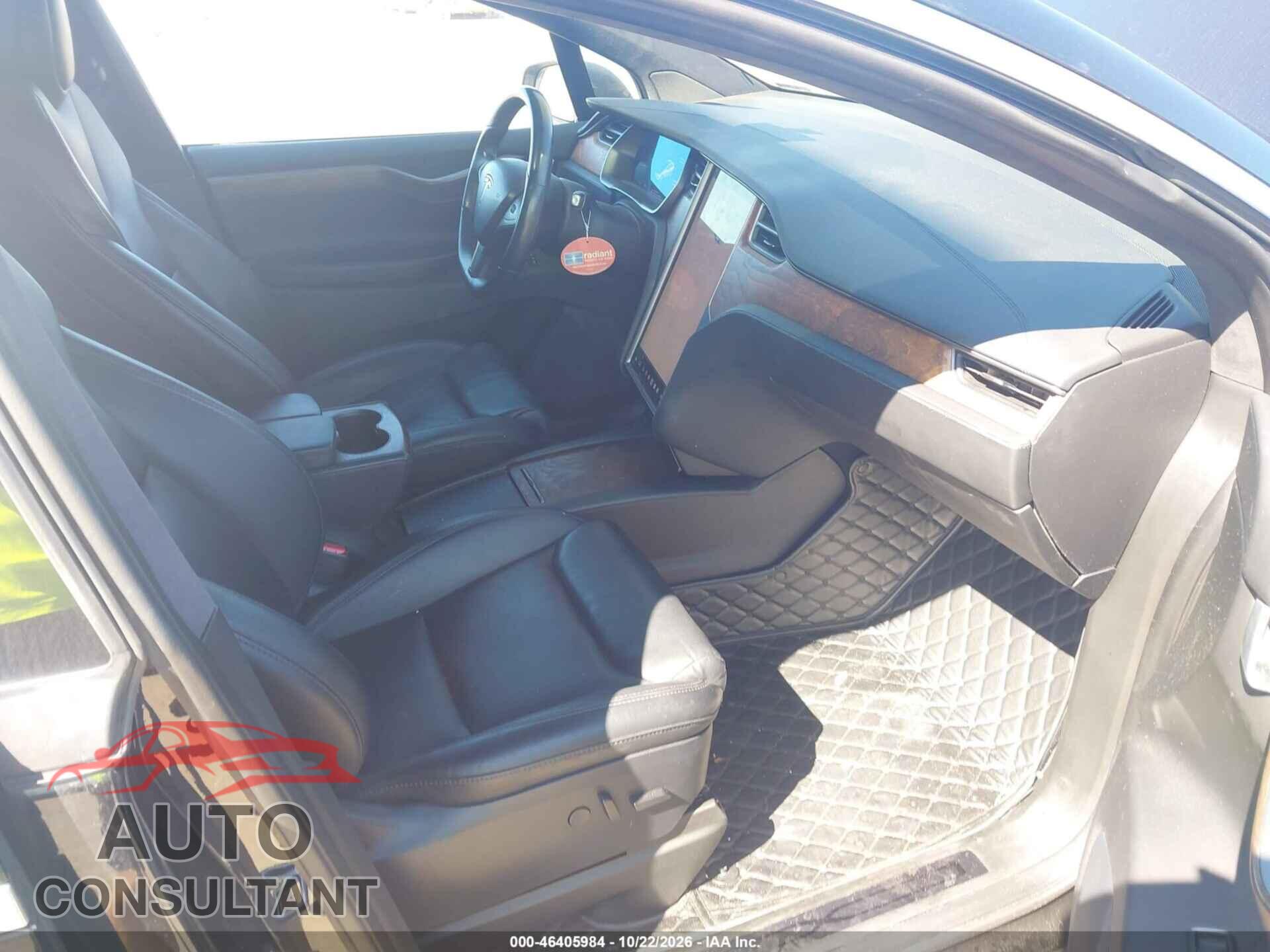 TESLA MODEL X 2021 - 5YJXCBE20MF320468
