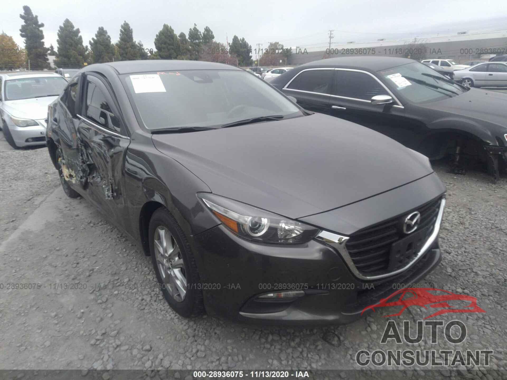 MAZDA MAZDA3 4-DOOR 2018 - 3MZBN1U78JM262805